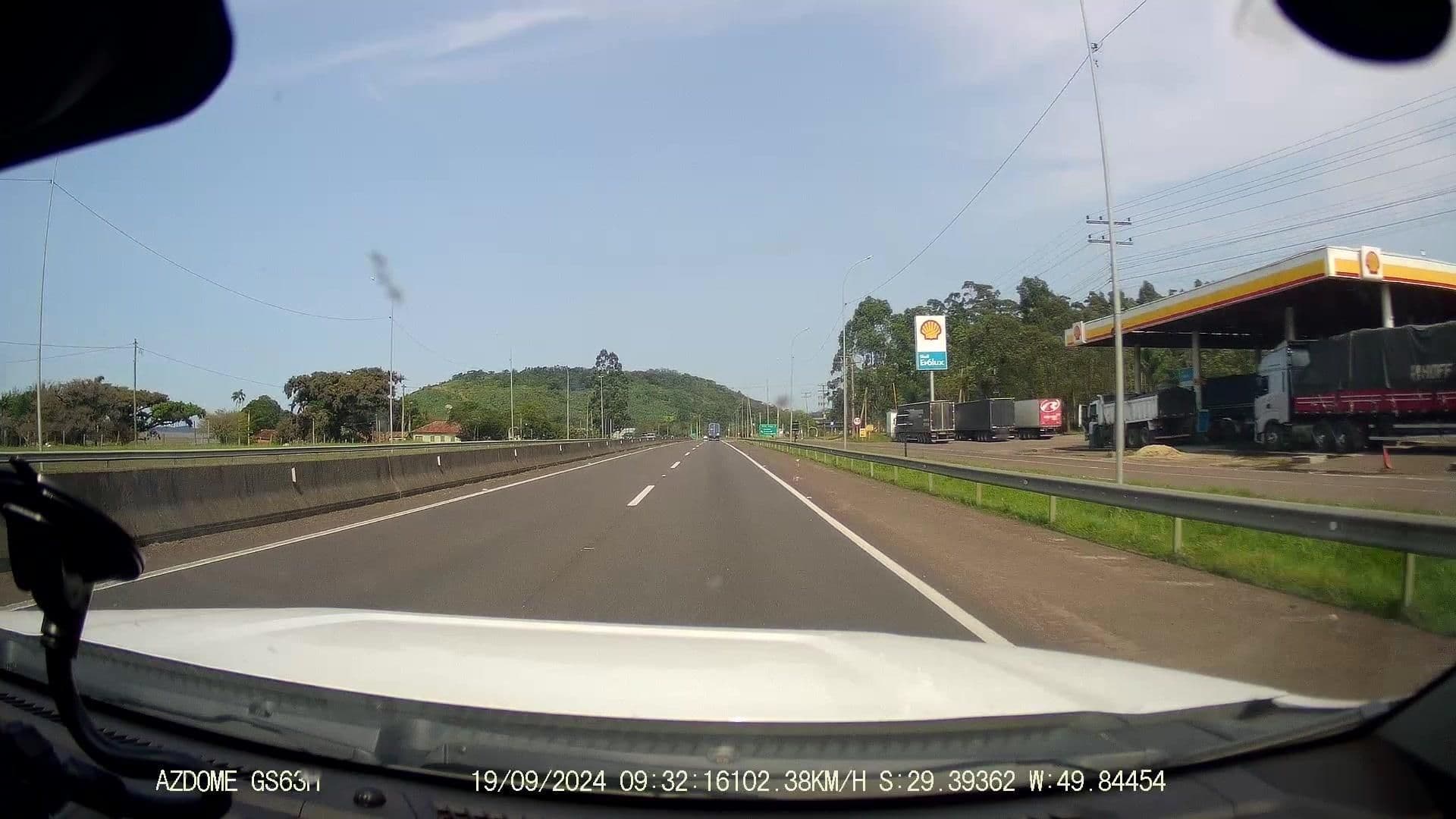 Street view near pousada porto dos casais, Dom Pedro de Alcântara — © jaderbavaresco (CC BY-SA · Mapillary)