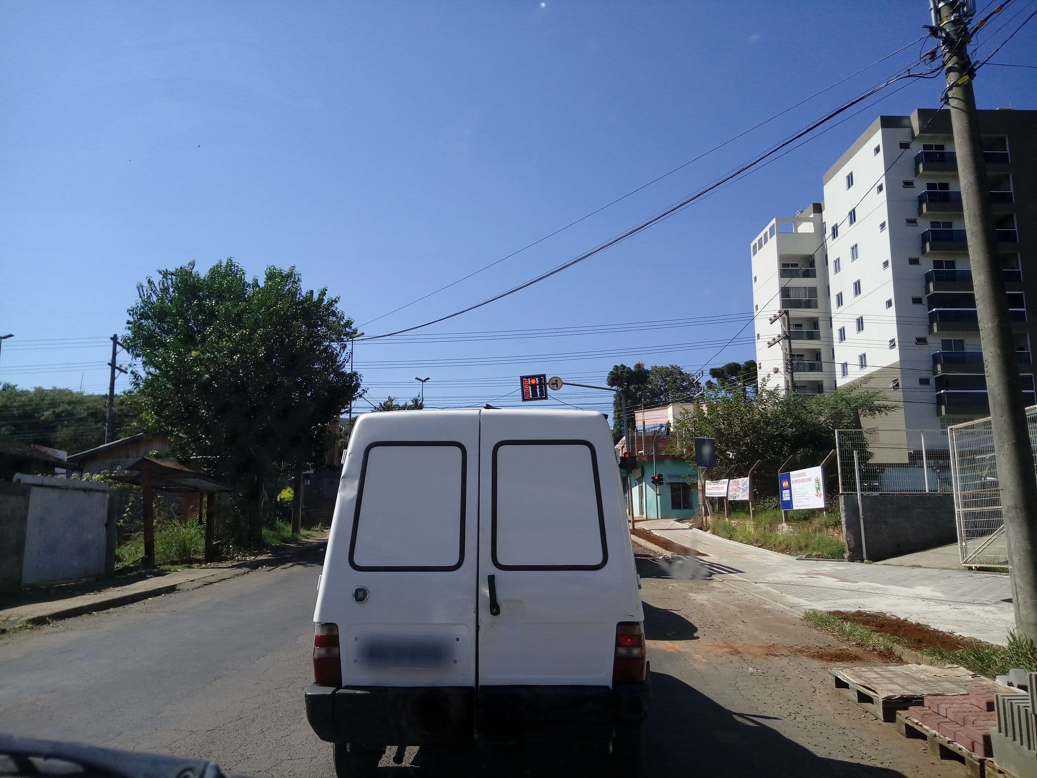 Street view near Hotel Pozzo, Chapecó — © dclarks (CC BY-SA · Mapillary)