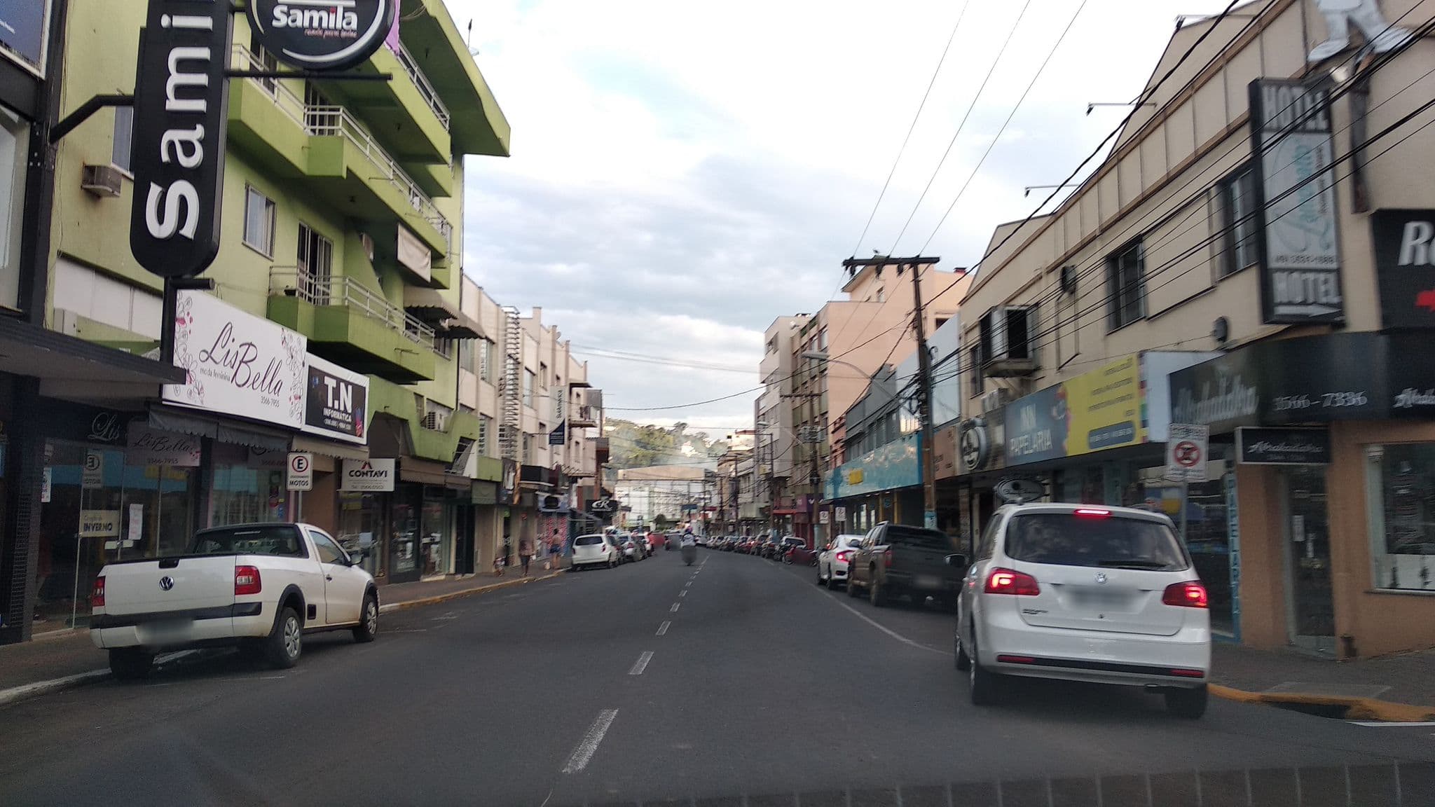 Street view near Hotel Locatelli, Videira — © thiagoboesing (CC BY-SA · Mapillary)