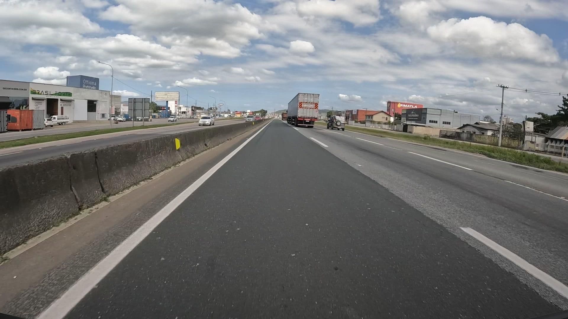 Street view near Hotel, Churrascaria e Lanchonete Cansiani, Tijucas — © HOUER (CC BY-SA · Mapillary)