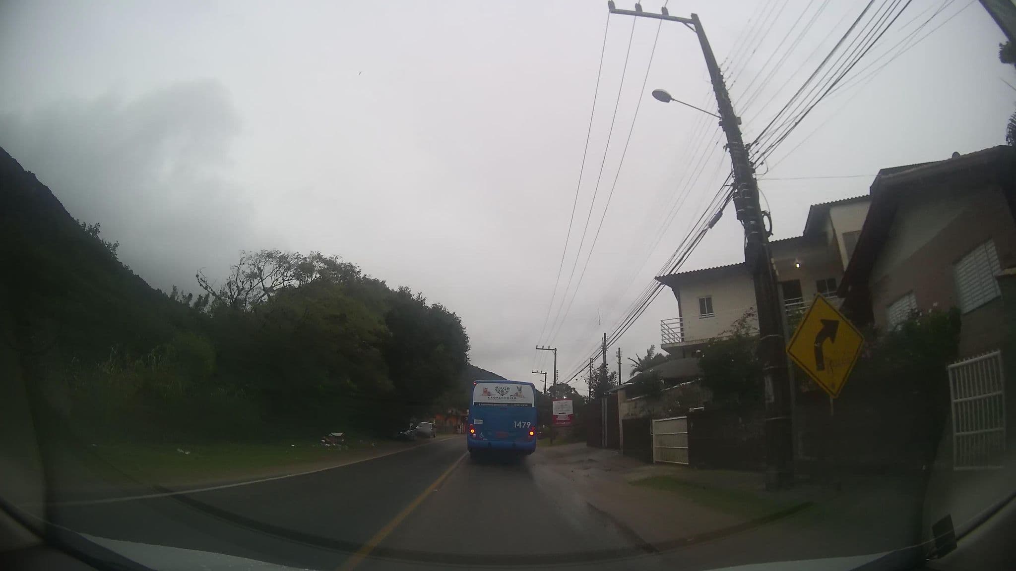 Street view near Pousada Vila D'Agua, Itacorubi — © marciosampaio (CC BY-SA · Mapillary)