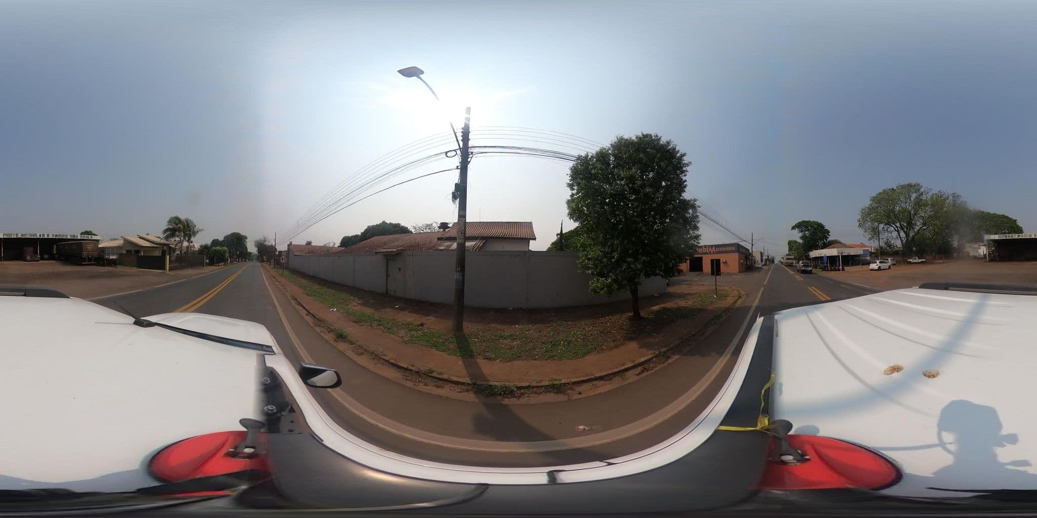 Street view near Hotel Andriotti, Japorã — © jaderbavaresco (CC BY-SA · Mapillary)