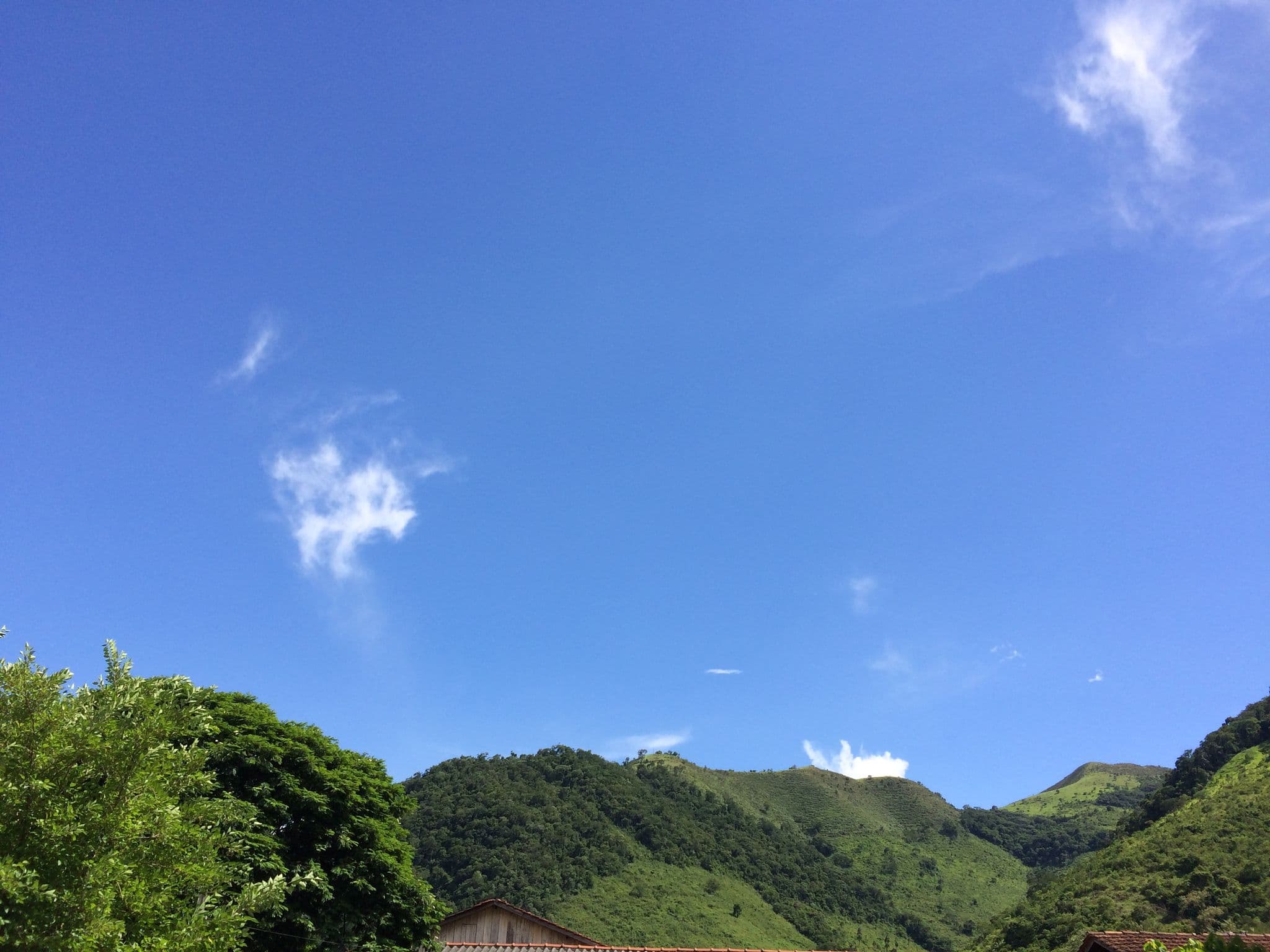 Street view near Pousada do Blum, Adrianópolis — © claudiolins (CC BY-SA · Mapillary)