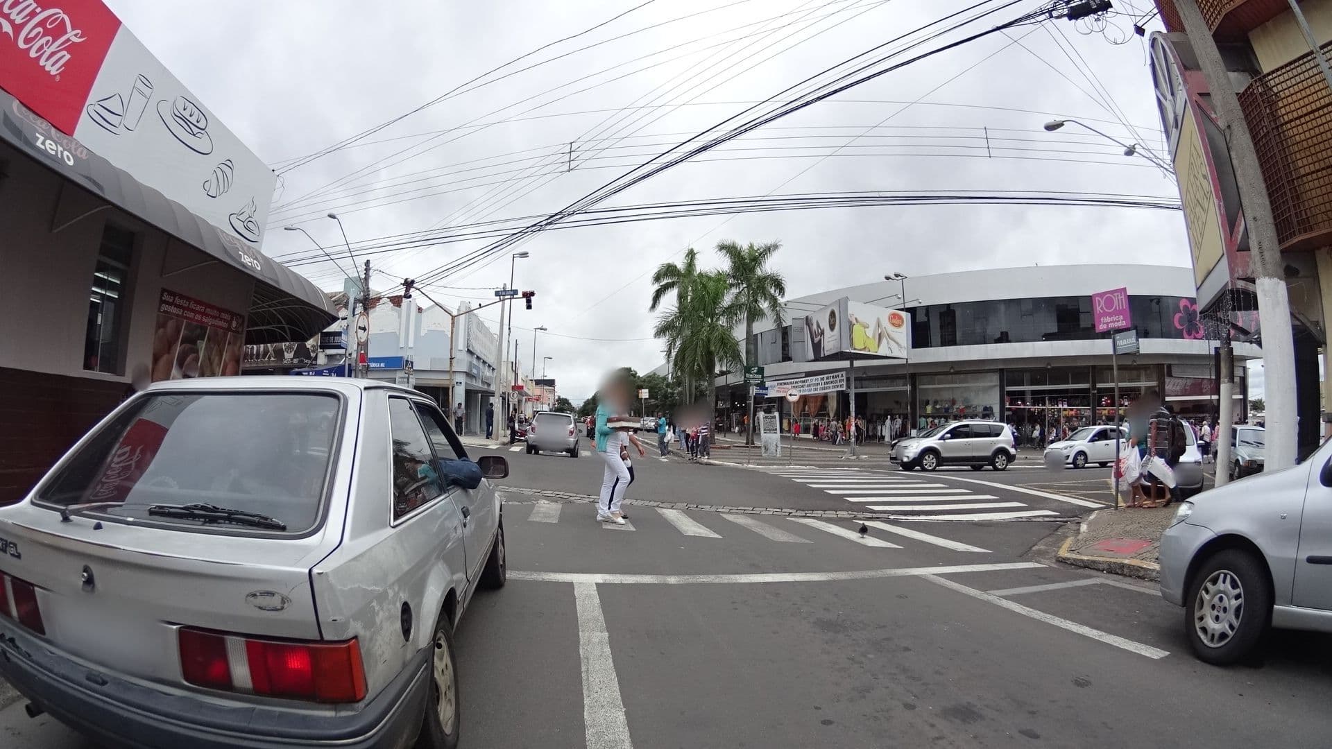 Street view near Real Hotel, Marília — © tiagofassoni (CC BY-SA · Mapillary)