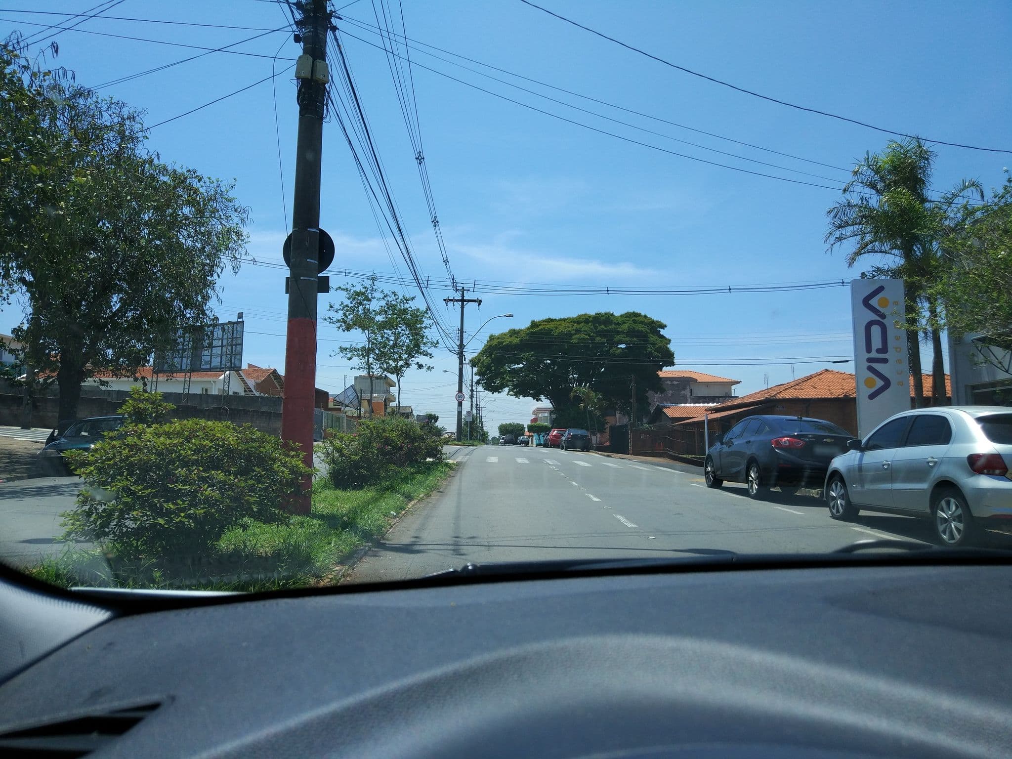 Street view near sweet refuge, Botucatu — © fcordeiro (CC BY-SA · Mapillary)