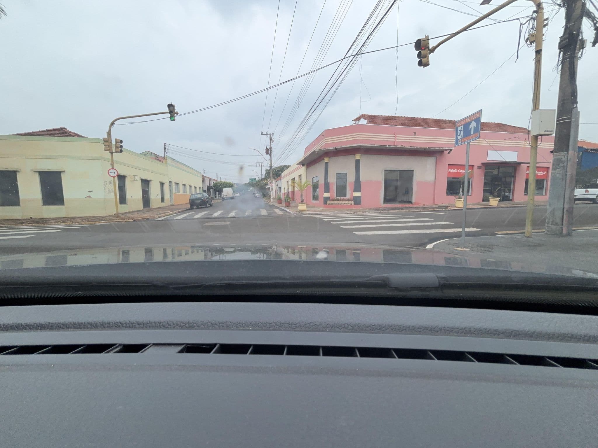 Street view near Pousada Sama Cahe, Barra Bonita — © otlot7 (CC BY-SA · Mapillary)