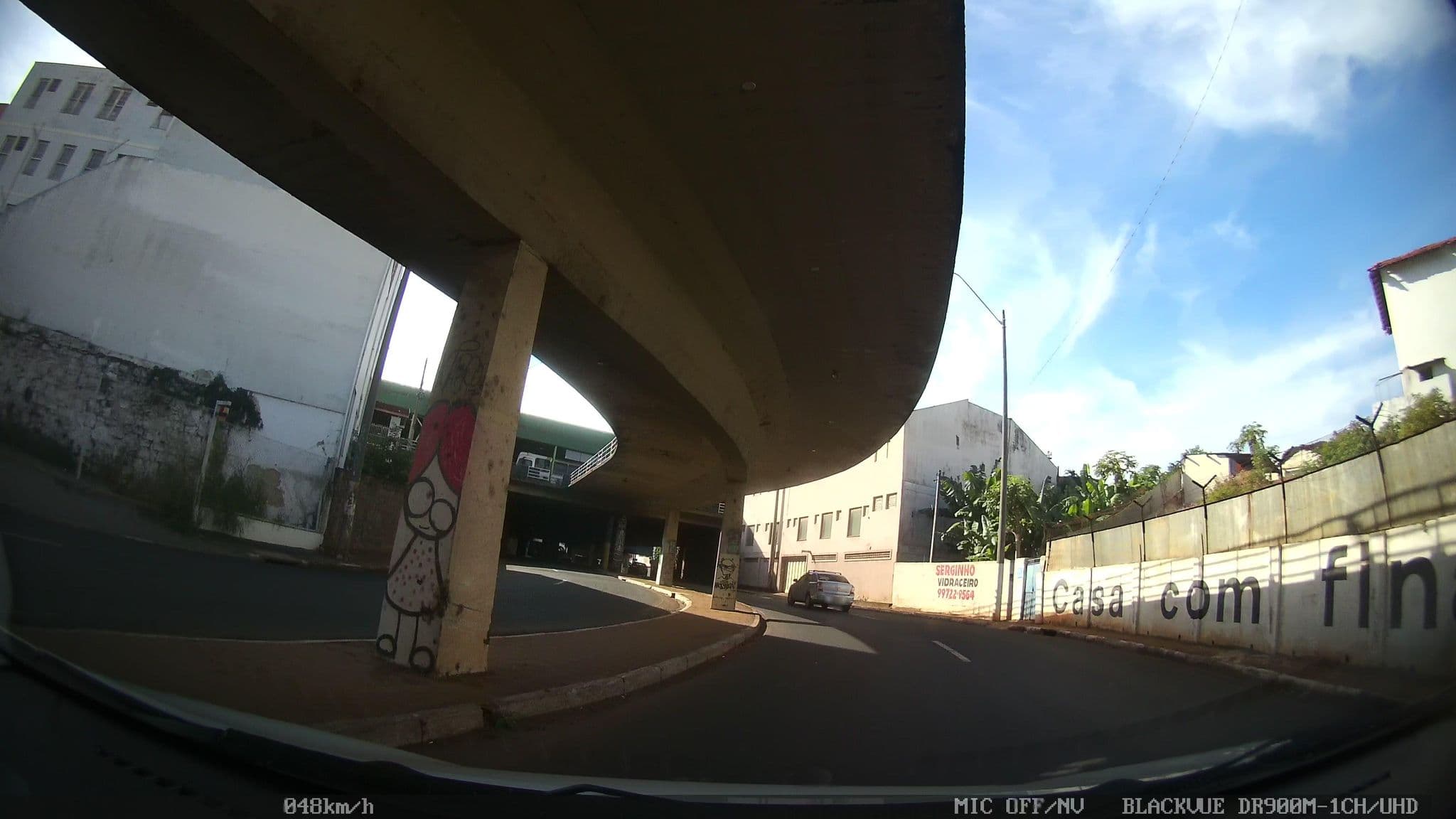 Street view near Hotel Bela Dora, Araraquara — © kaart5 (CC BY-SA · Mapillary)