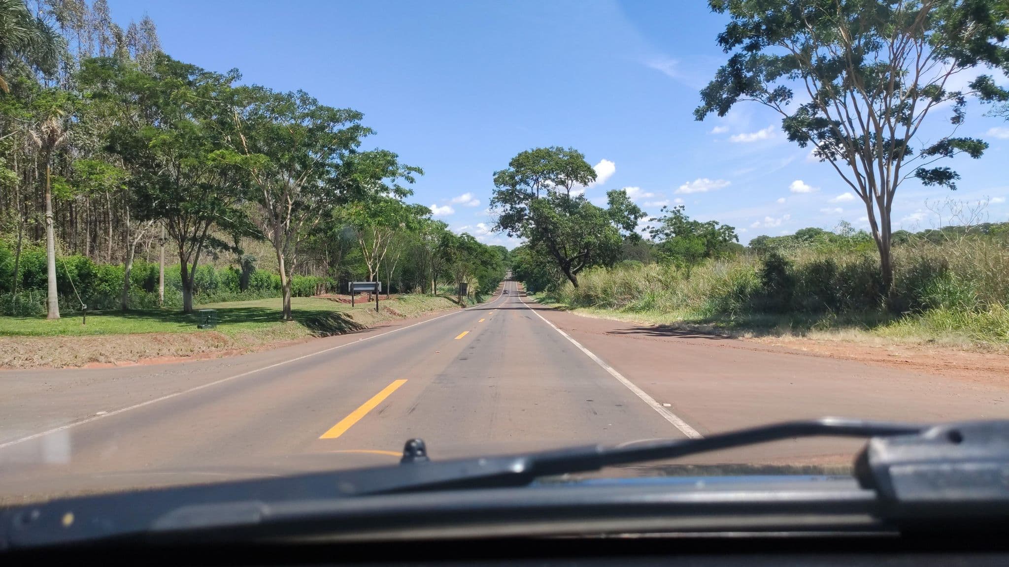 Street view near Pousada Fazenda São Bento, Dourado — © fepol (CC BY-SA · Mapillary)