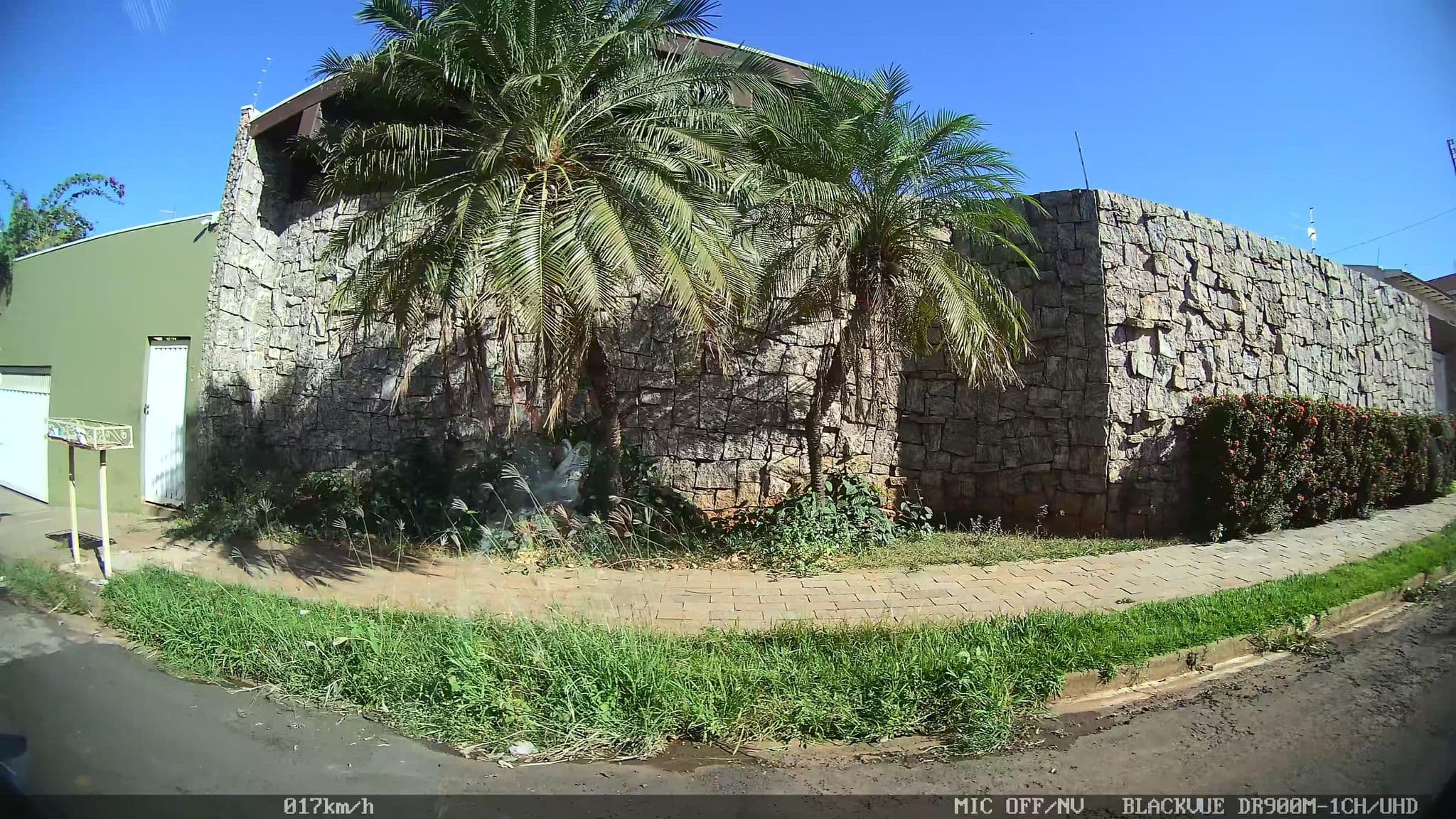 Street view near Cantinho Del'Mar, Olímpia — © kaart5 (CC BY-SA · Mapillary)