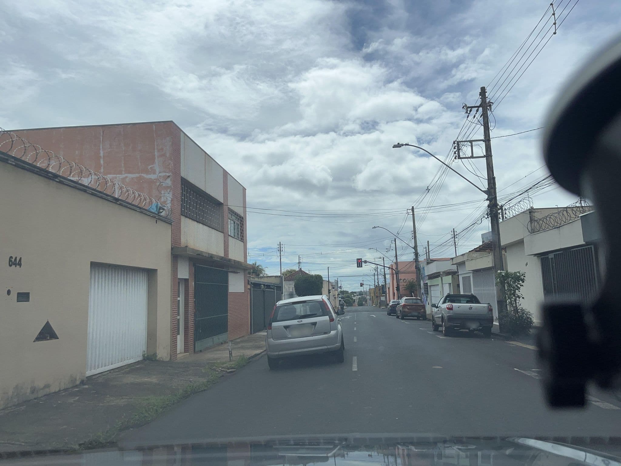 Street view near Hotel Regina, Uberlândia — © Resyalk (CC BY-SA · Mapillary)