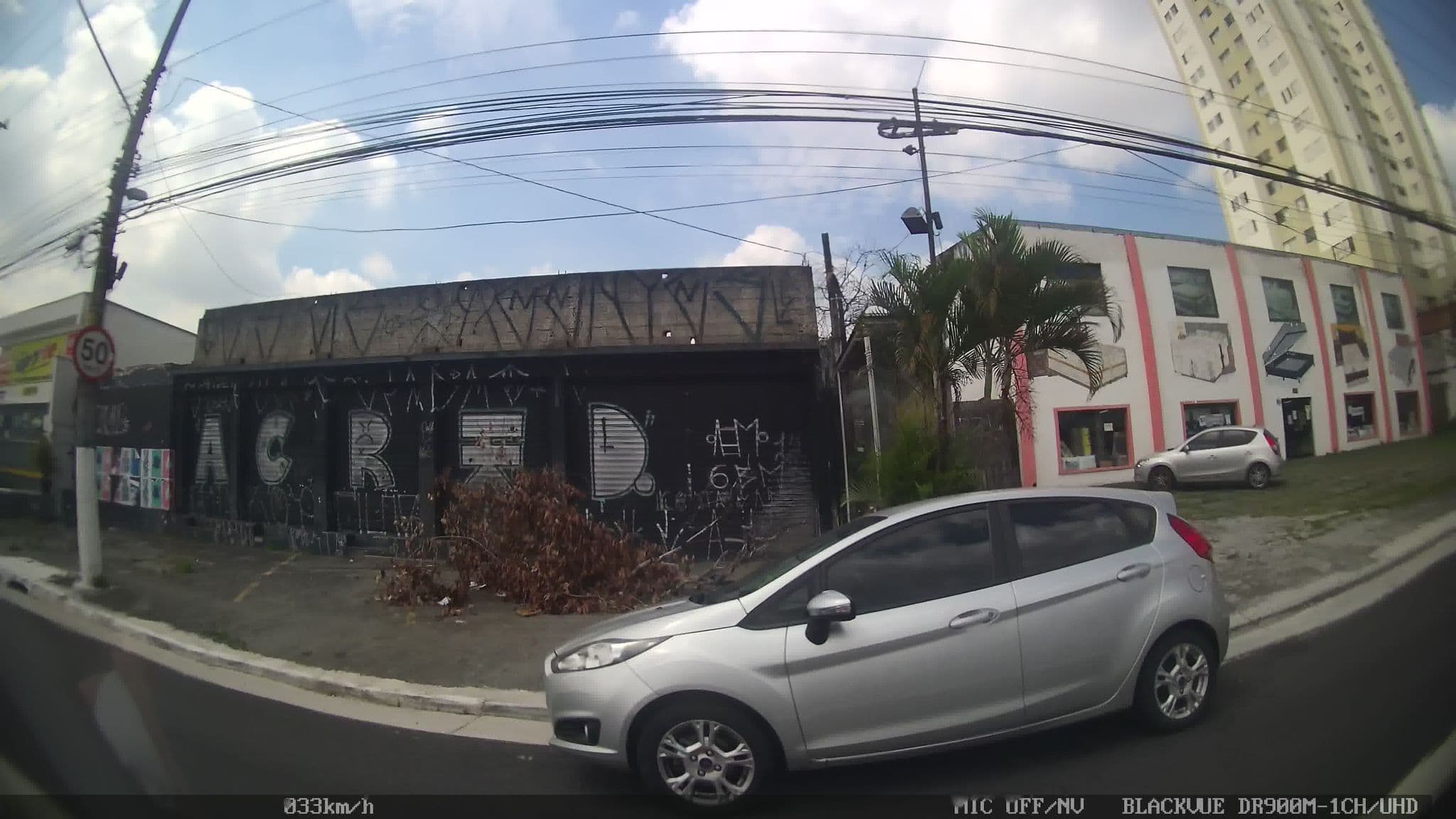 Street view near Estância Pantaneira Rio Brilhante, Butanta — © kaart_2 (CC BY-SA · Mapillary)