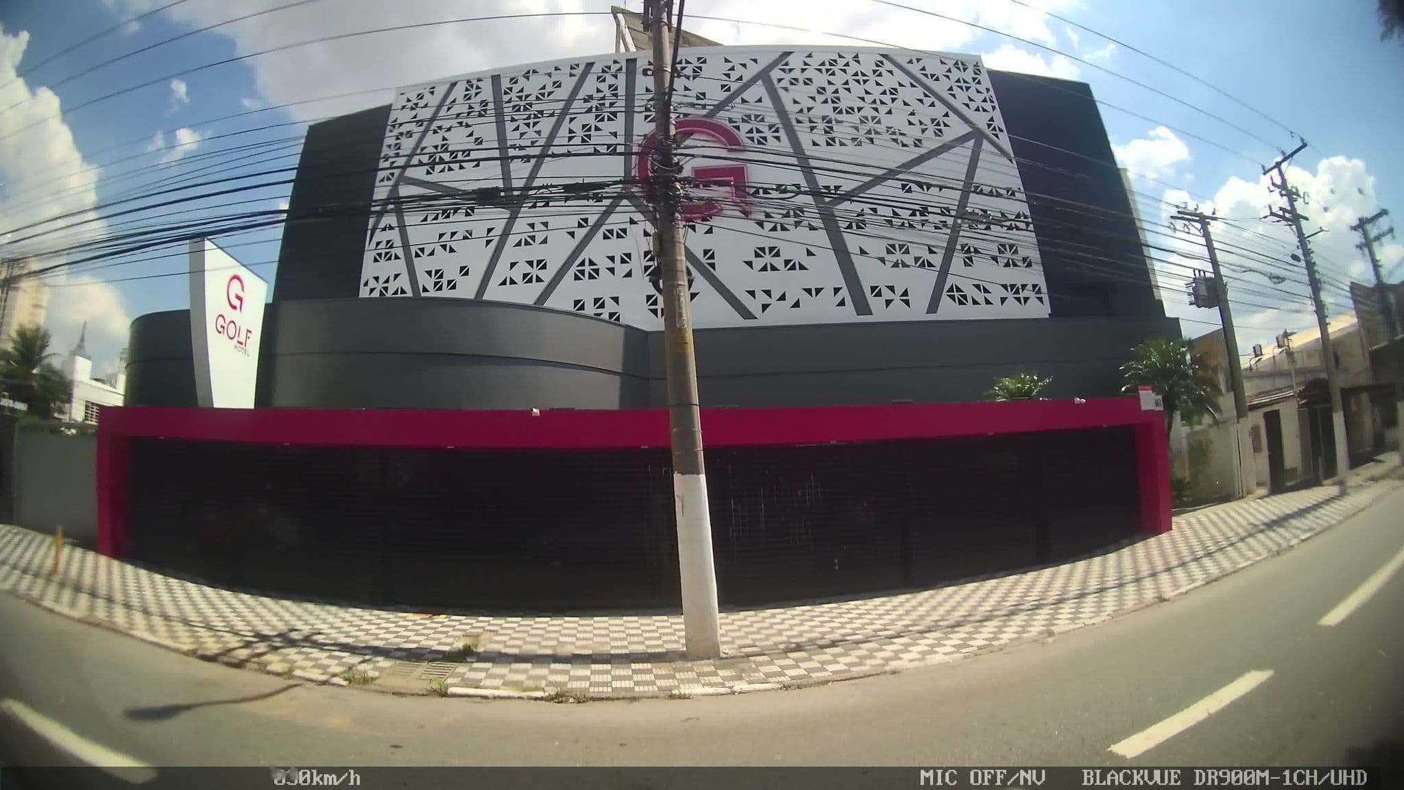 Street view near Motel Golf, Osasco — © kaart_2 (CC BY-SA · Mapillary)