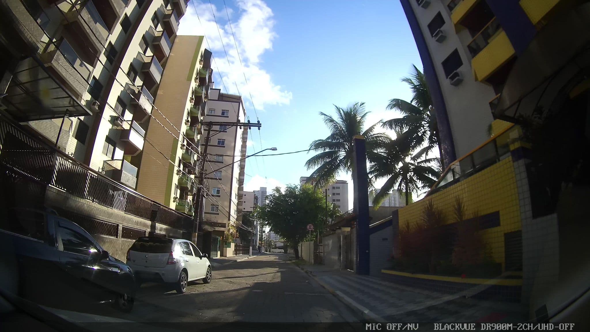 Street view near Edificio Fabio Henrique, Praia Grande — © marciosampaio (CC BY-SA · Mapillary)