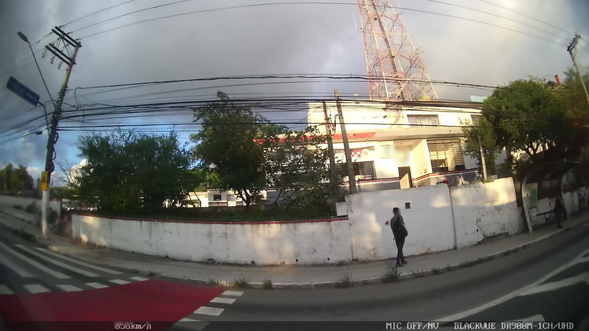 Street view near Hotel Pit Stop, Cidade Dutra — © kaart_2 (CC BY-SA · Mapillary)