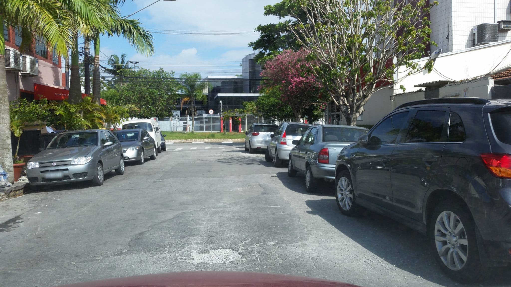 Street view near Requinte Fast Food e Hospedagem, Santo Amaro — © guilherme_peev (CC BY-SA · Mapillary)
