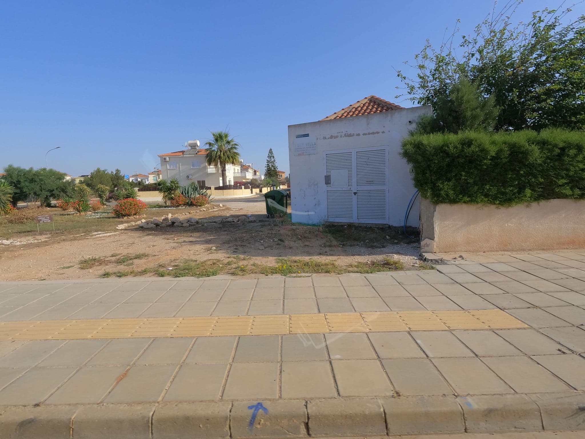 Street view near Villa Poppeli, Liopétri — © noa1 (CC BY-SA · Mapillary)