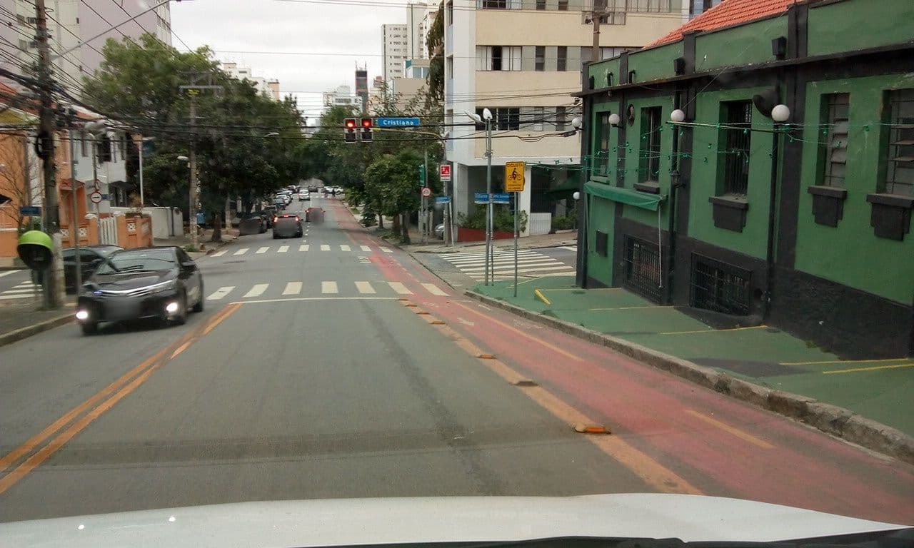 Street view near Hotel/Pousada Viana, Jardim Paulista — © thierrytelenav (CC BY-SA · Mapillary)