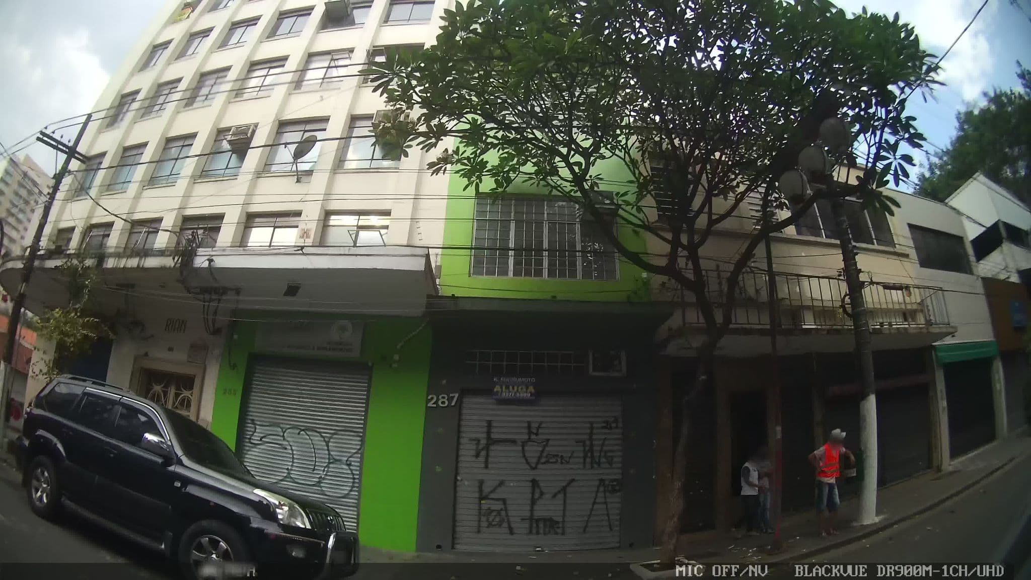 Street view near Hotel Issei, Liberdade — © kaart_4 (CC BY-SA · Mapillary)