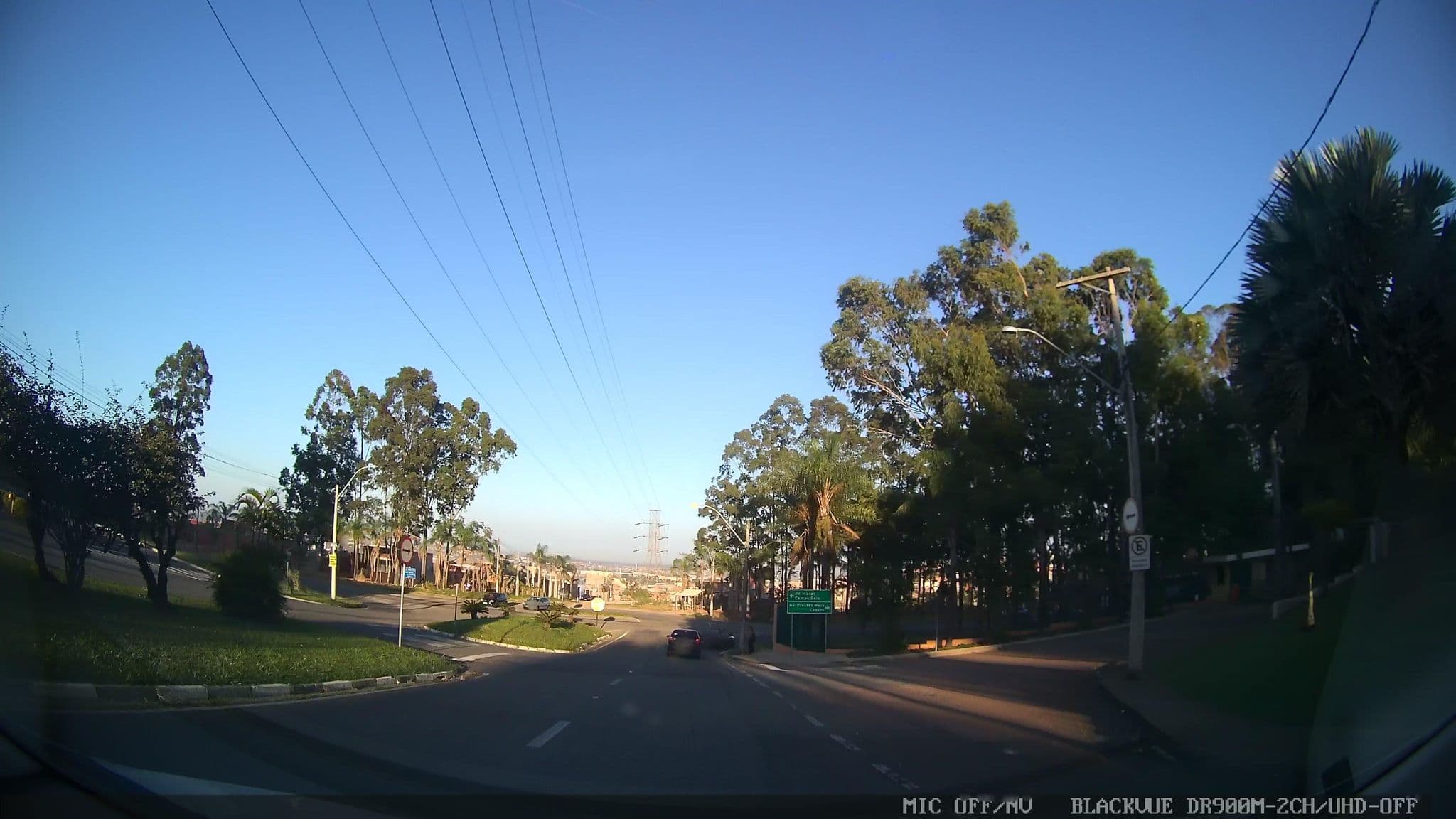 Street view near Royal Palm Plaza- Edifício Orquídea, Campinas — © marciosampaio (CC BY-SA · Mapillary)