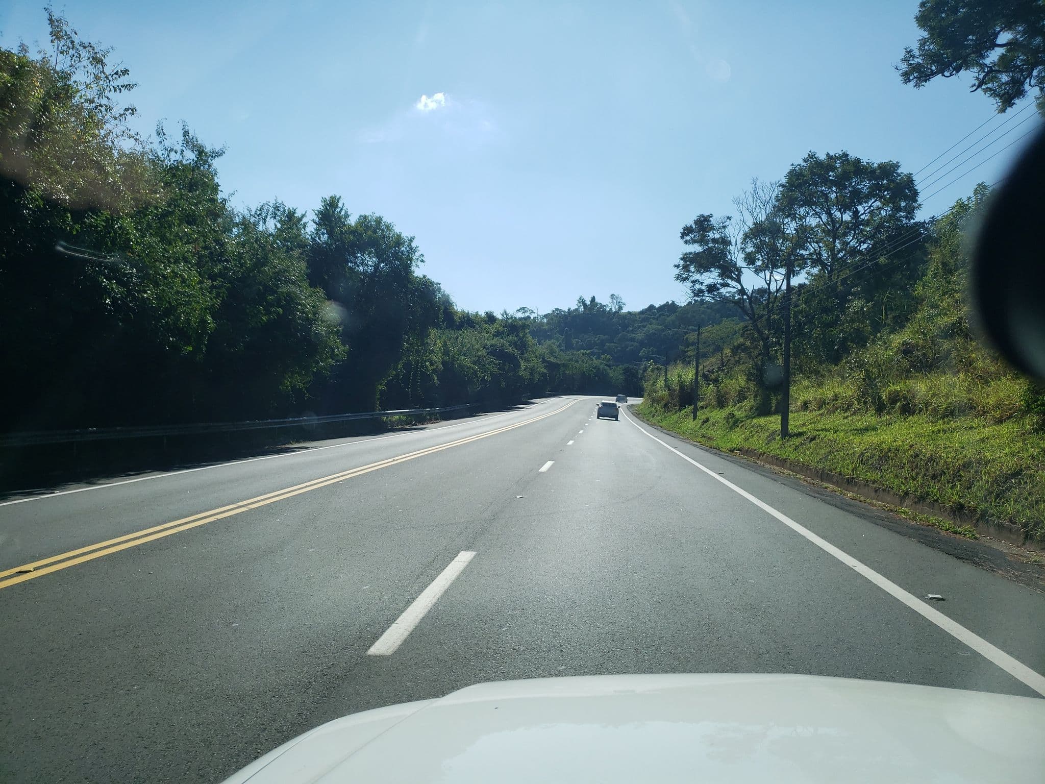 Street view near Grande Hotel Panorama Spa e Resort, Lindóia — © gchiorato (CC BY-SA · Mapillary)