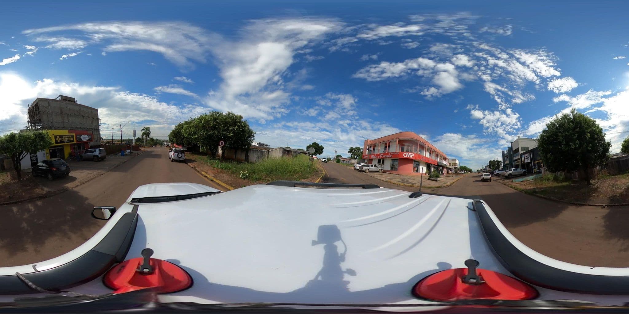 Street view near Hotel Tudo de Bom, Espigão dOeste — © jaderbavaresco (CC BY-SA · Mapillary)
