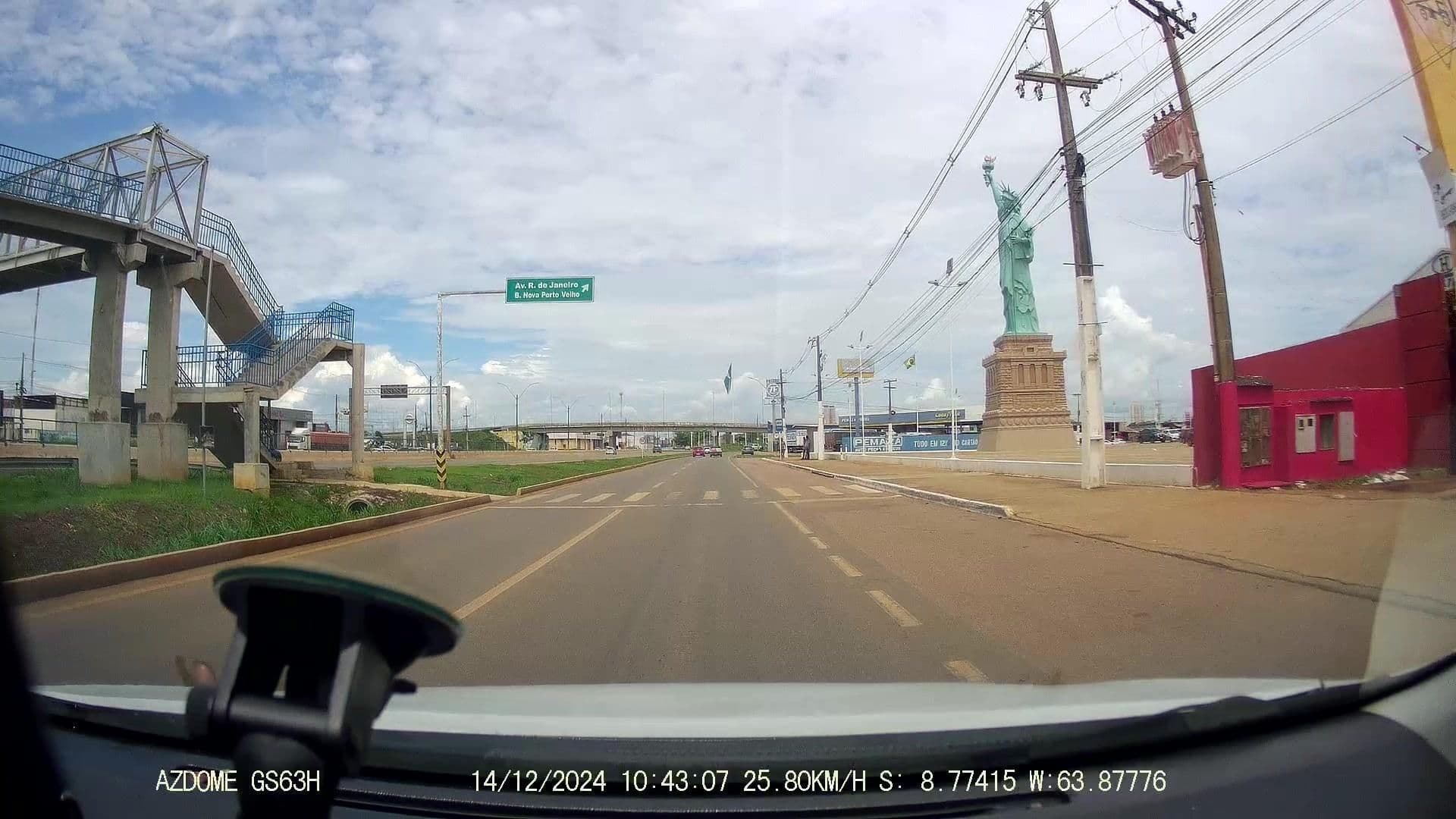 Street view near BR Hotel Pousada, Porto Velho — © jaderbavaresco (CC BY-SA · Mapillary)