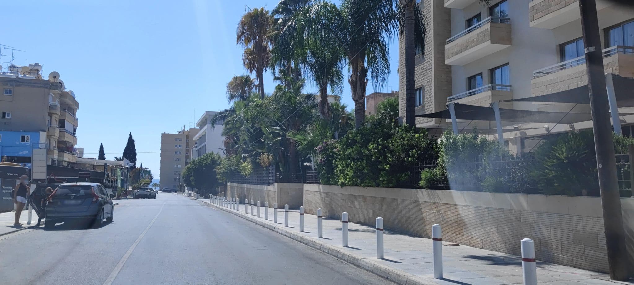 Street view near Atlantica Oasis, Mouttagiáka — © WhanTwo (CC BY-SA · Mapillary)