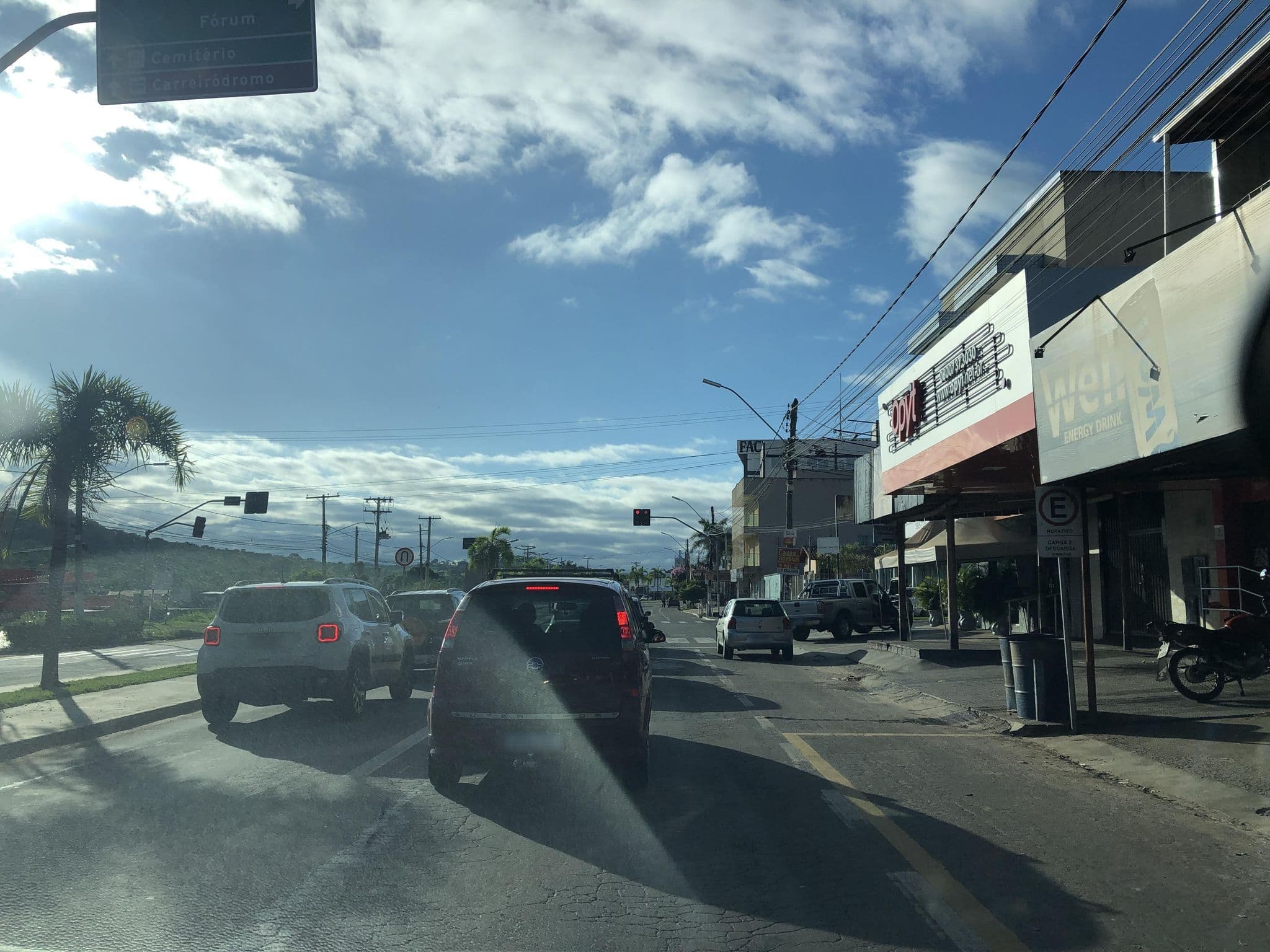 Street view near Hotel Pousada Talismã, Trindade — © alantiagofelipe (CC BY-SA · Mapillary)