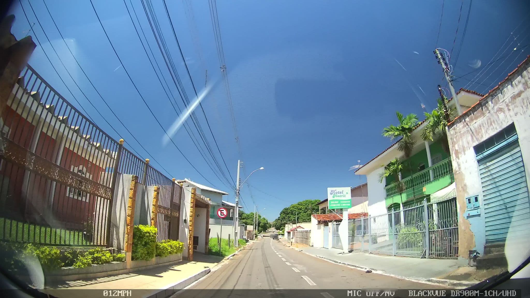 Street view near hotel matriz, Trindade — © kaart_4 (CC BY-SA · Mapillary)