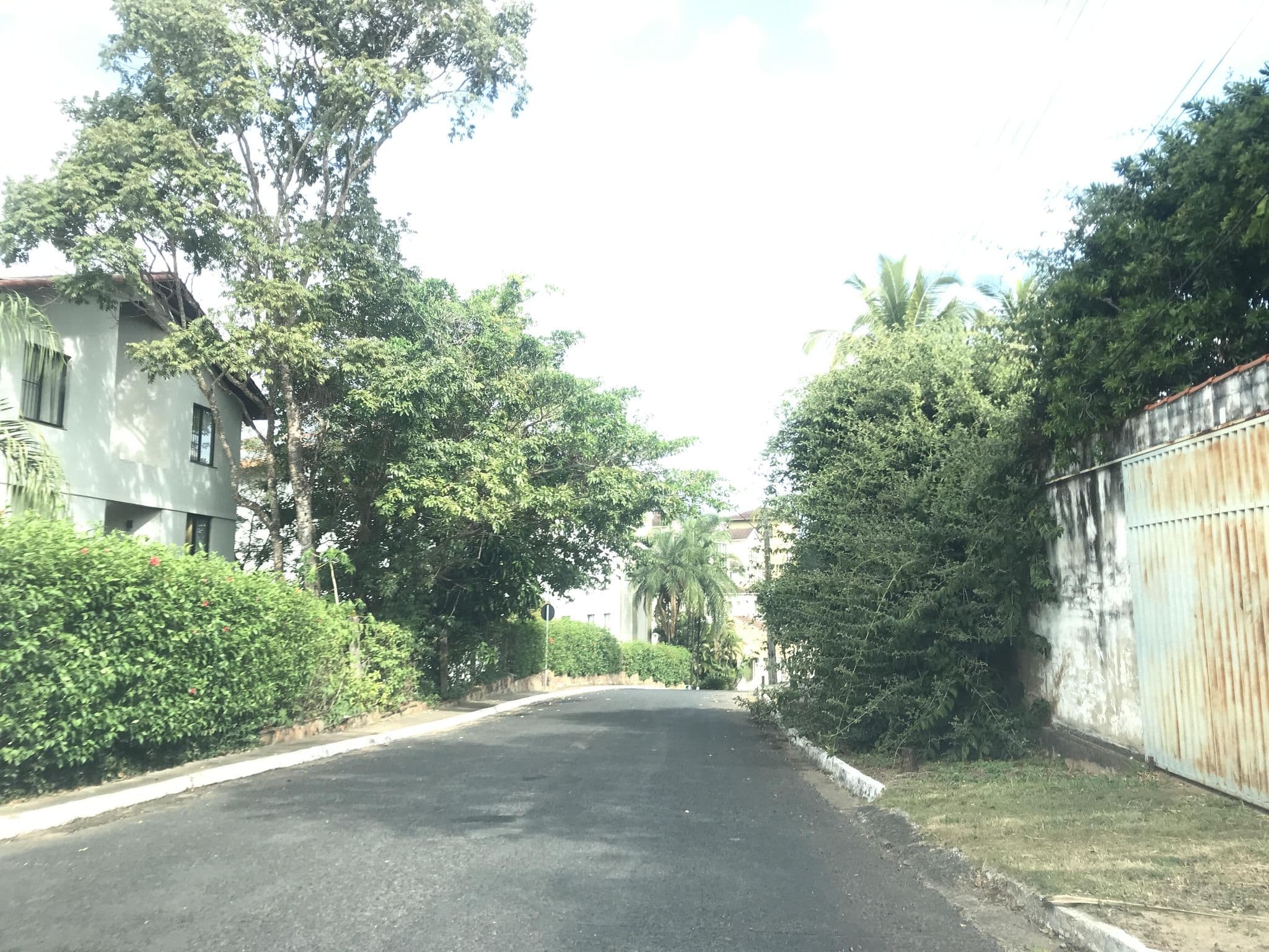 Street view near Rio Quente Hotel Luupi, Rio Quente — © wesleygmartins (CC BY-SA · Mapillary)