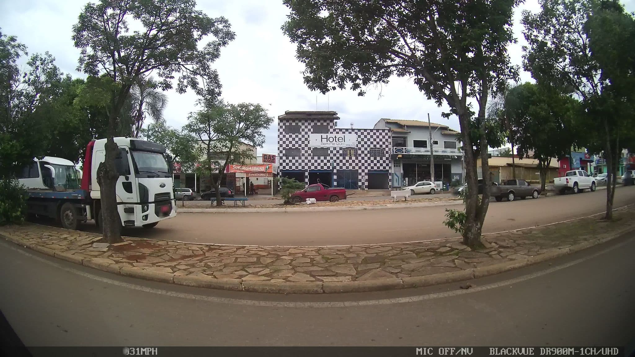Street view near Hotel Bem Me Quer, Alexânia — © kaart_4 (CC BY-SA · Mapillary)