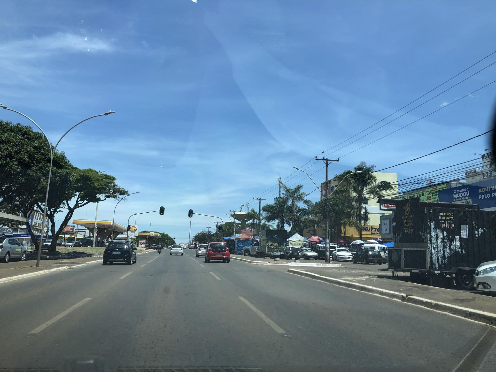 Street view near Hotel Palmas, Ceilândia — © alantiagofelipe (CC BY-SA · Mapillary)