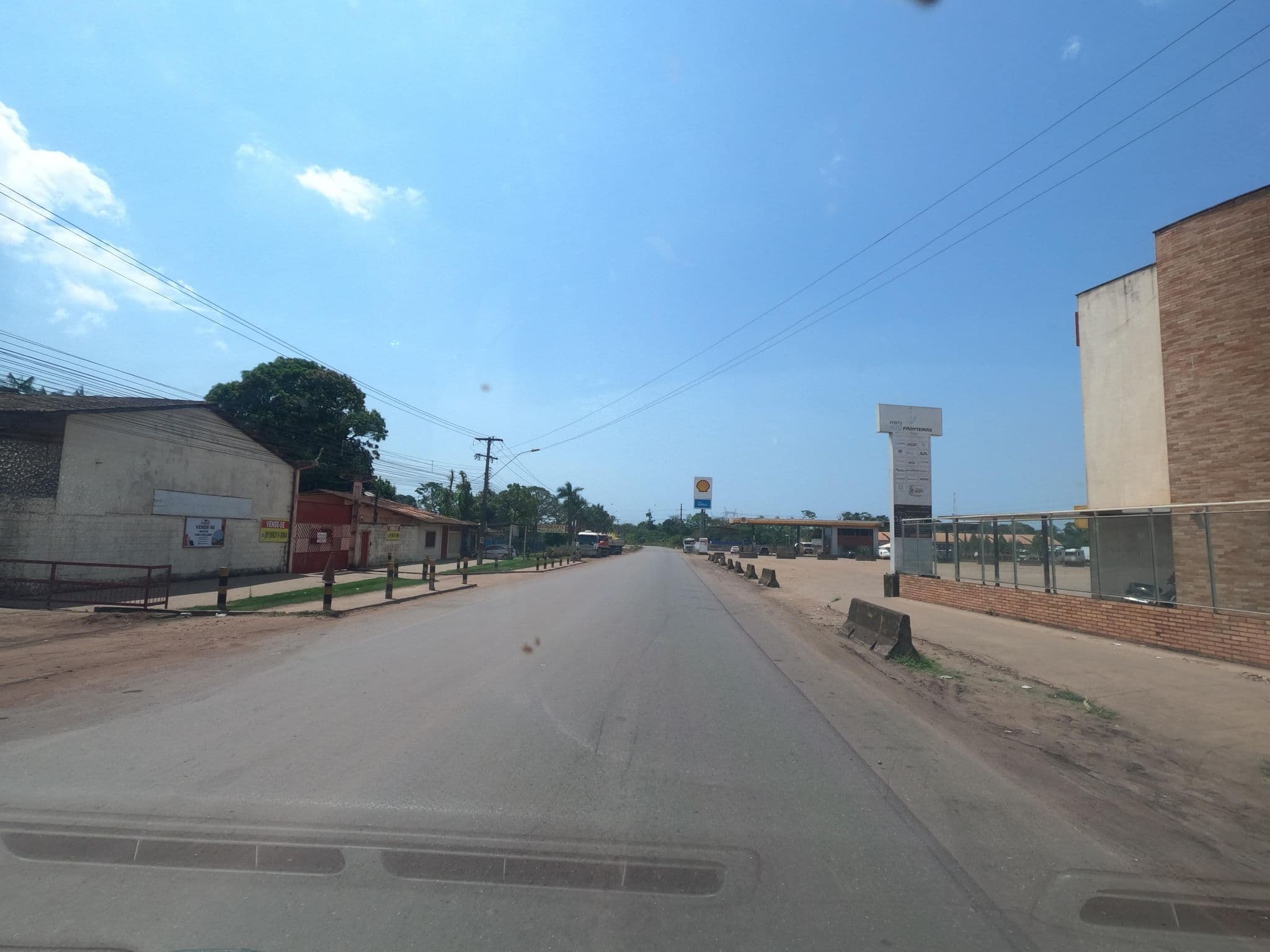 Street view near Hotel San Fernandes, Barcarena — © MuitoAlemdasFronteiras (CC BY-SA · Mapillary)