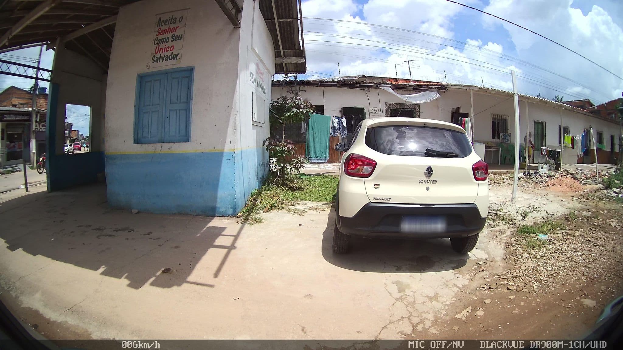 Street view near Hotel Carvalhos, Ananindeua — © kaart_2 (CC BY-SA · Mapillary)