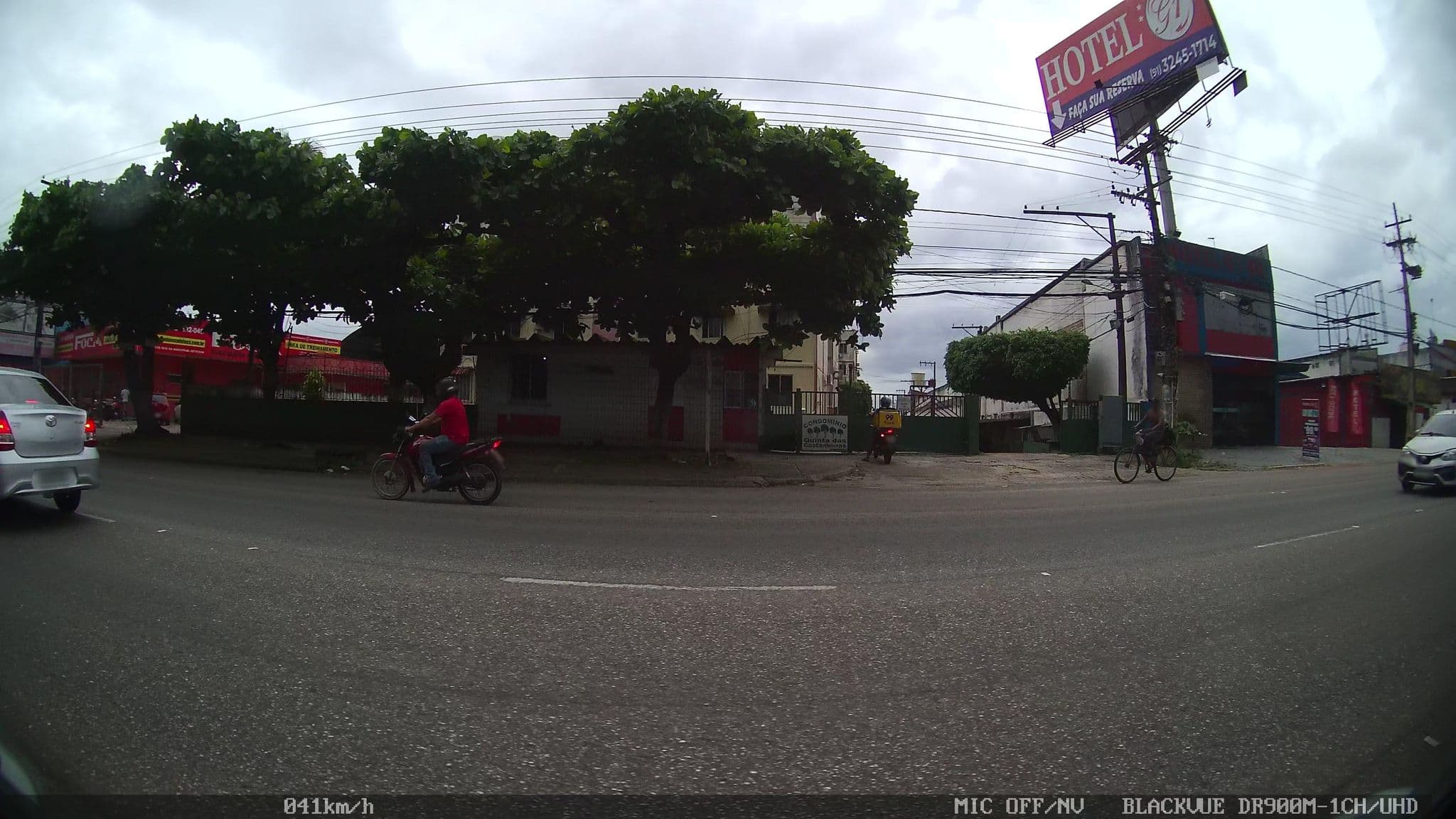 Street view near Gran Hotel Godinho, Ananindeua — © kaart_2 (CC BY-SA · Mapillary)