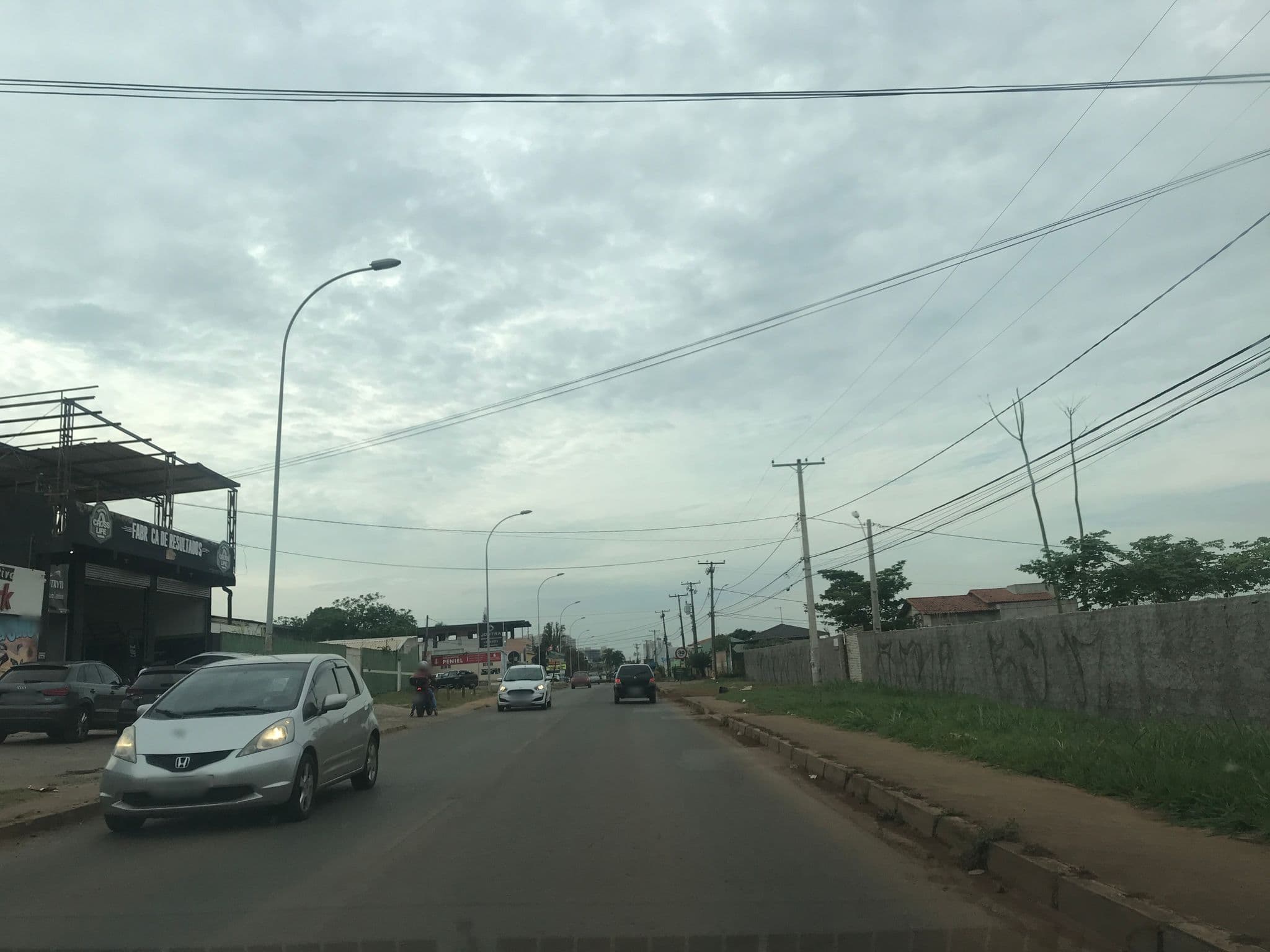 Street view near Mansao Azul, Guará — © wesleygmartins (CC BY-SA · Mapillary)
