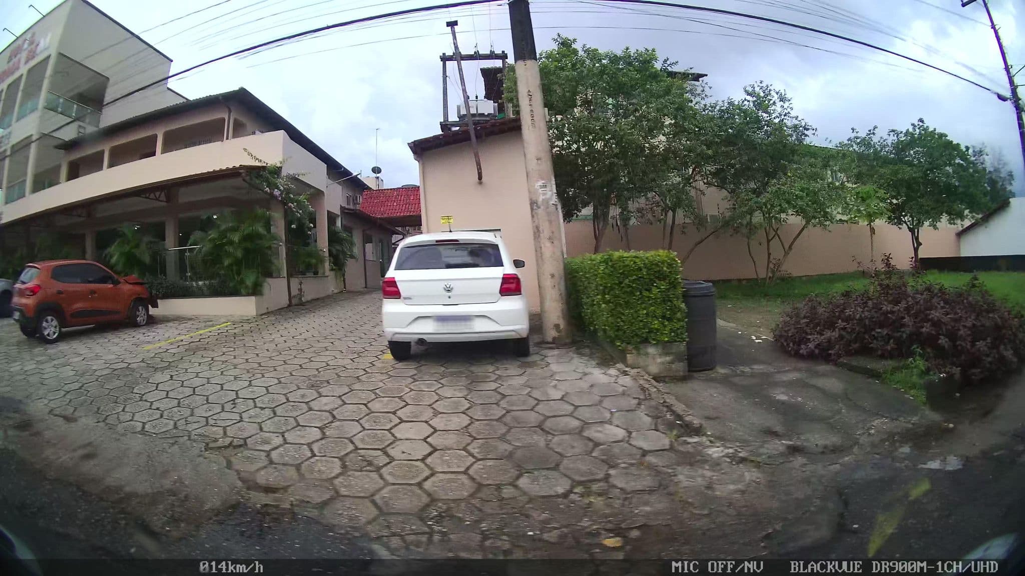 Street view near Hotel Durma Bem, Castanhal — © kaart_2 (CC BY-SA · Mapillary)