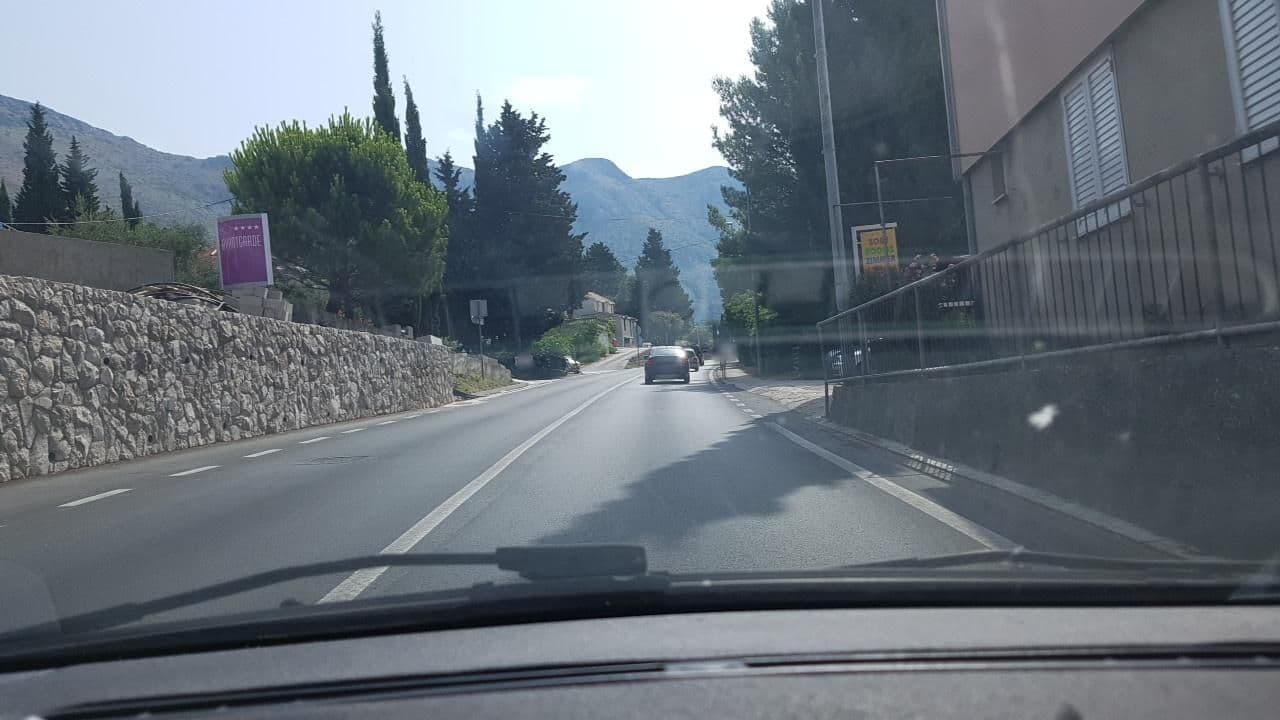 Street view near Villa Avantgarde, Čibača — © mik007 (CC BY-SA · Mapillary)