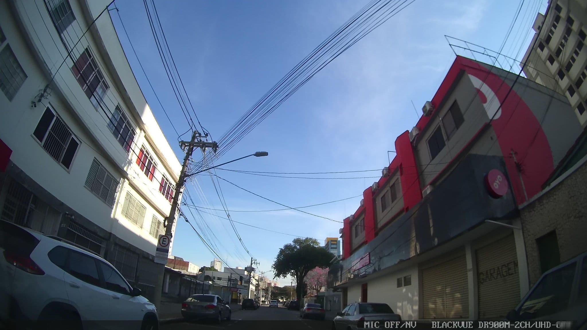 Street view near Hotel Lisboa, São José dos Campos — © yaf1 (CC BY-SA · Mapillary)