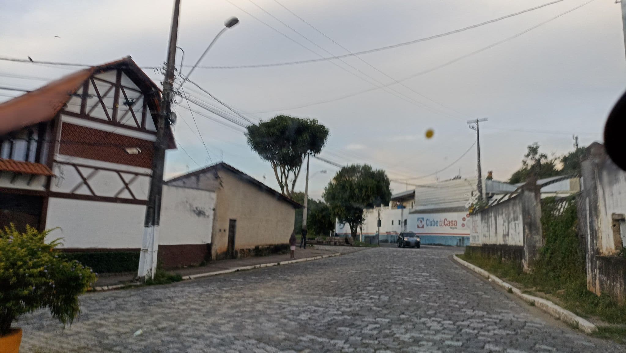 Street view near Hotel Casablanca, São Lourenço — © MuitoAlemdasFronteiras (CC BY-SA · Mapillary)