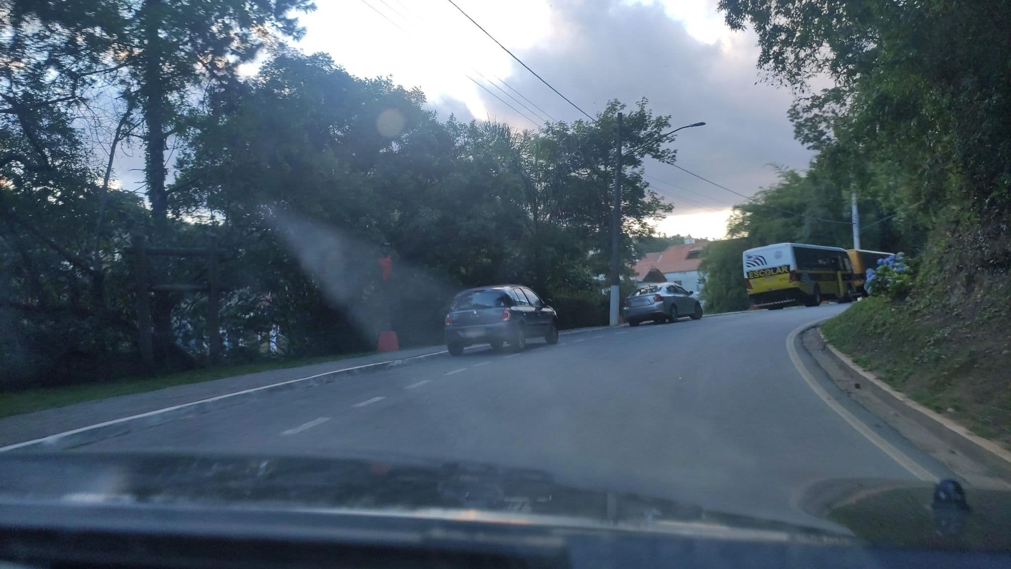 Street view near Mr. Richard, Santo Antônio do Pinhal — © fepol (CC BY-SA · Mapillary)