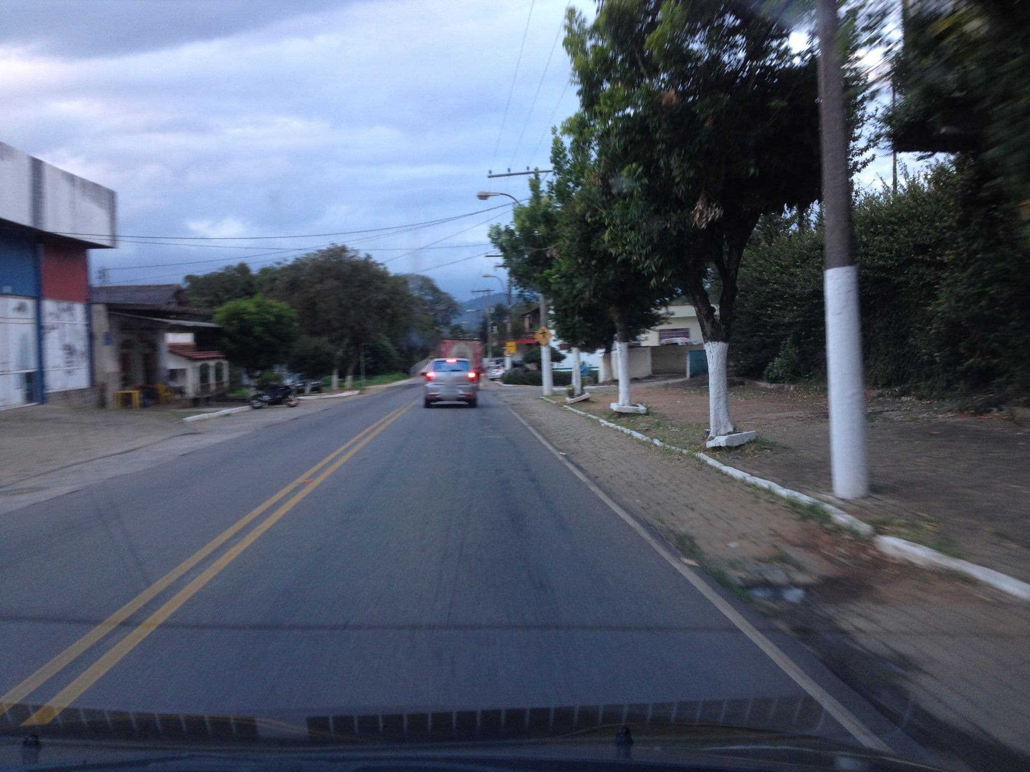 Street view near Class Hotel São Lourenço, São Lourenço — © jglacerda (CC BY-SA · Mapillary)