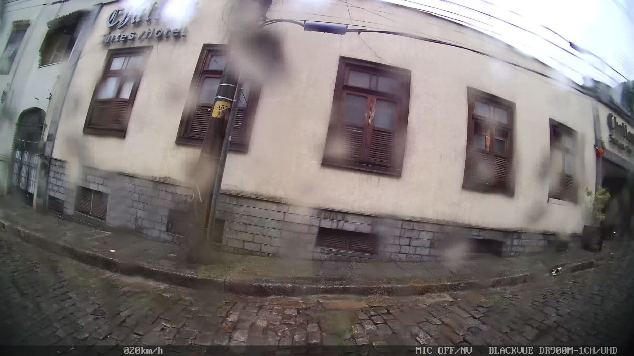 Street view near Bellas Artes Hostel Rio, Catete — © kaart_2 (CC BY-SA · Mapillary)