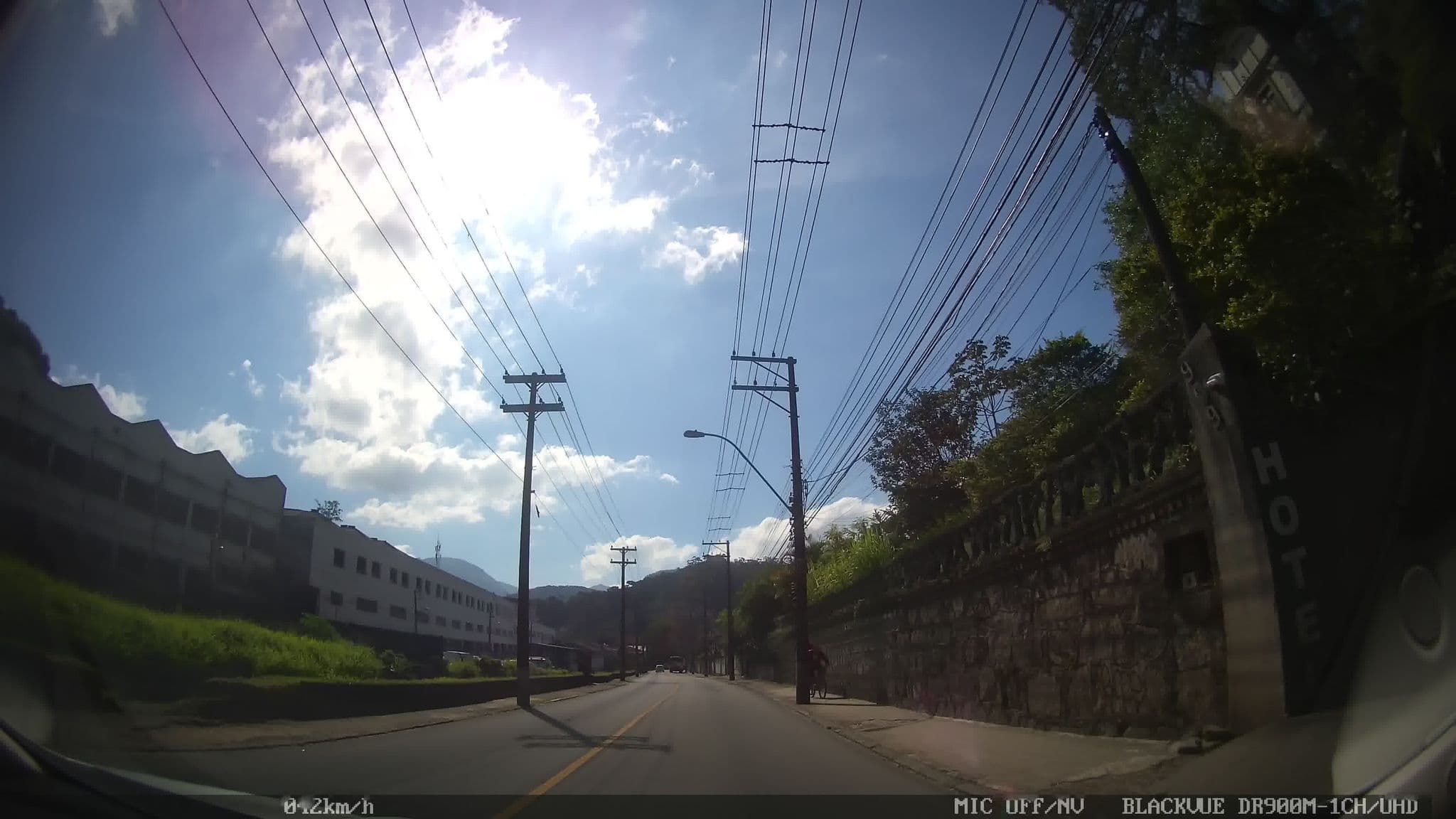 Street view near Pousada Monte Castelo, Petrópolis — © kaart_1 (CC BY-SA · Mapillary)