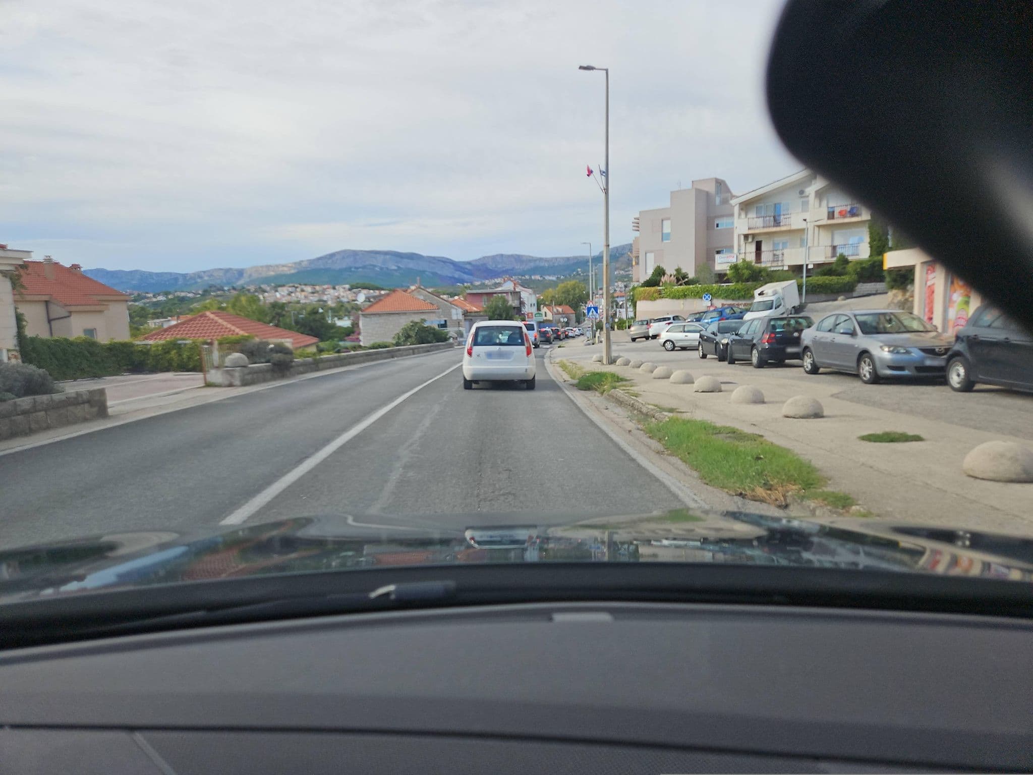 Street view near Sobe Rooms, Strožanac - Donji — © toho (CC BY-SA · Mapillary)