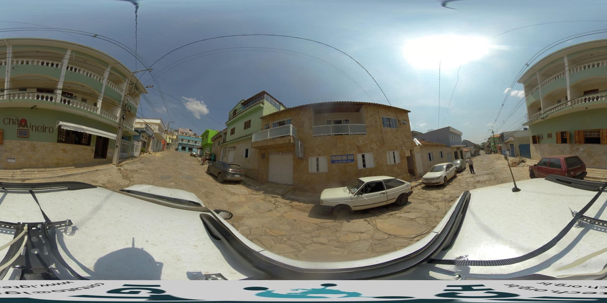 Street view near Hotel Chão Mineiro, São Thomé das Letras — © guigandra (CC BY-SA · Mapillary)