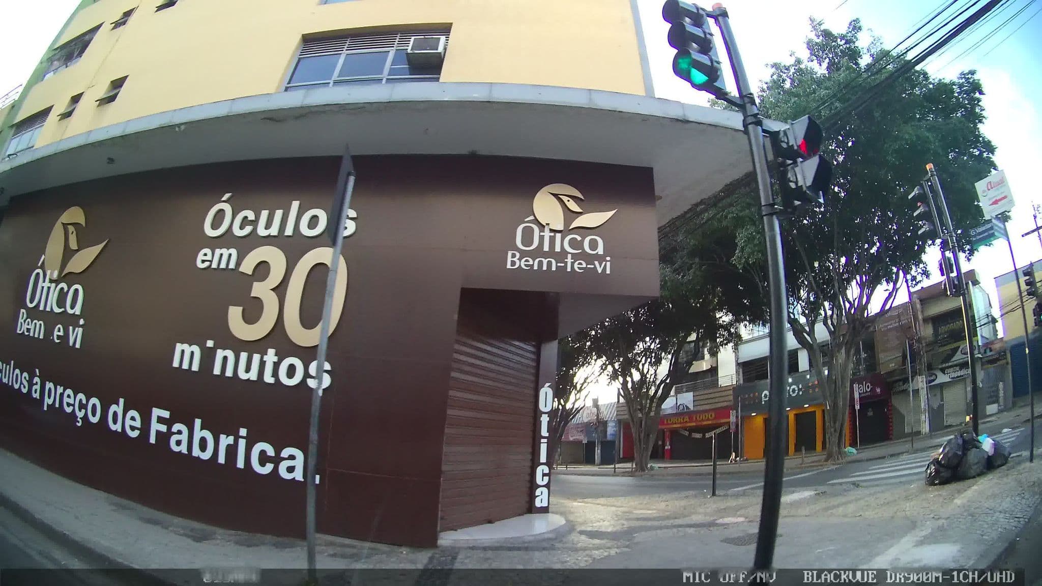 Street view near Hotel Pozzobon, Betim — © kaart_1 (CC BY-SA · Mapillary)