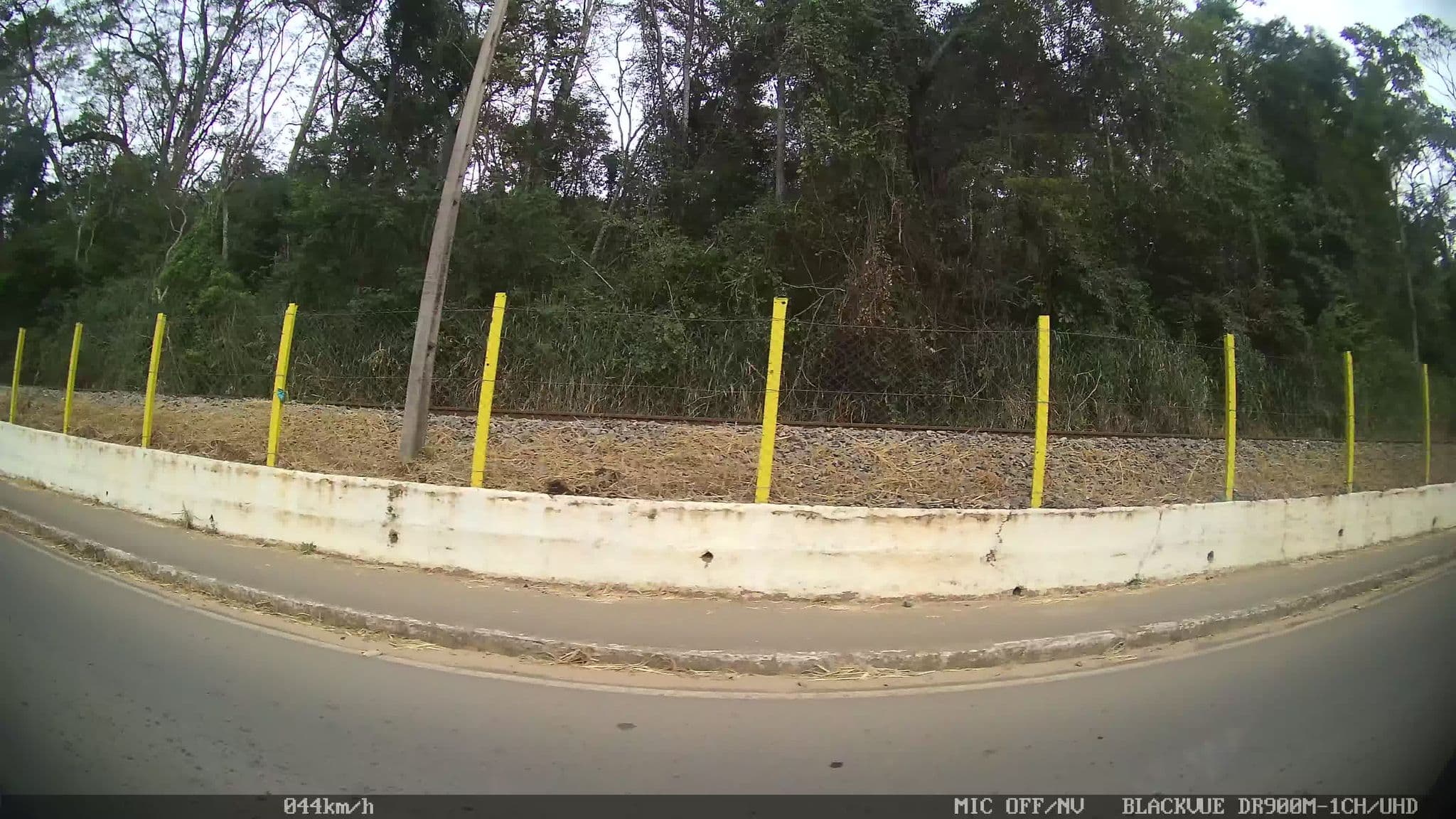 Street view near Hotel Fazenda Castelinho, Matias Barbosa — © kaart_2 (CC BY-SA · Mapillary)