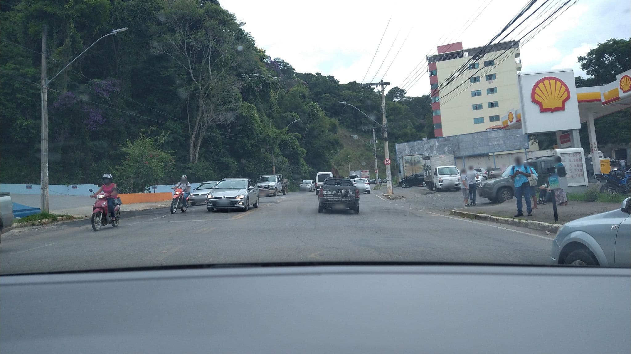Street view near Hotel Bouganvile, Viçosa — © afonsopsantos (CC BY-SA · Mapillary)