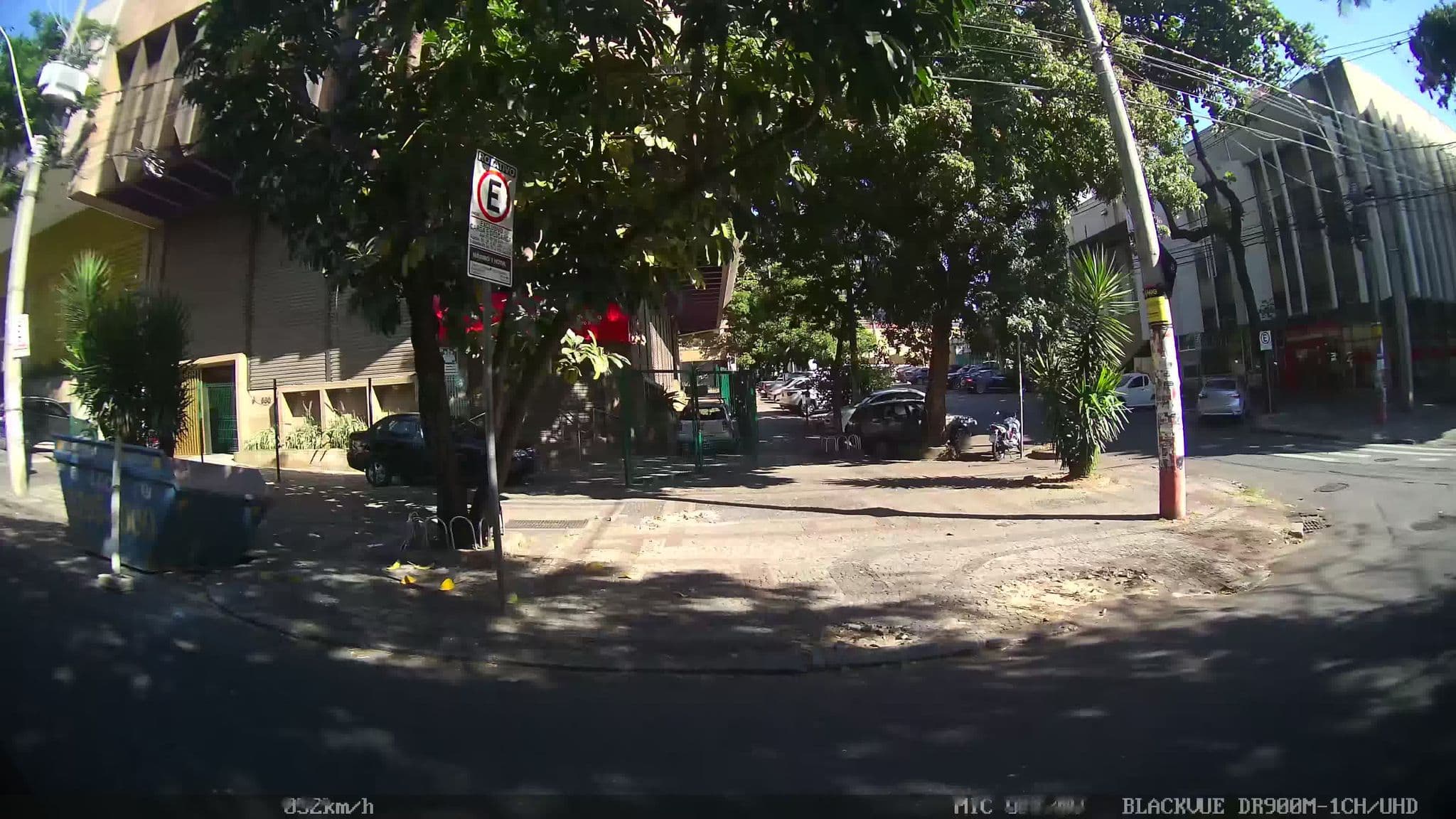 Street view near ibis Liberdade, Belo Horizonte — © kaart_2 (CC BY-SA · Mapillary)